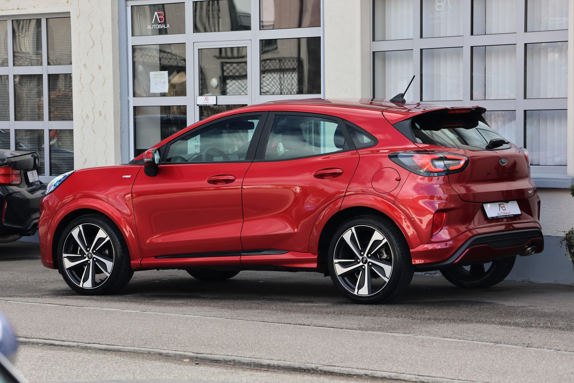 FORD Puma 1.0 MHEV ST-Line (CH)-showroom-element-2