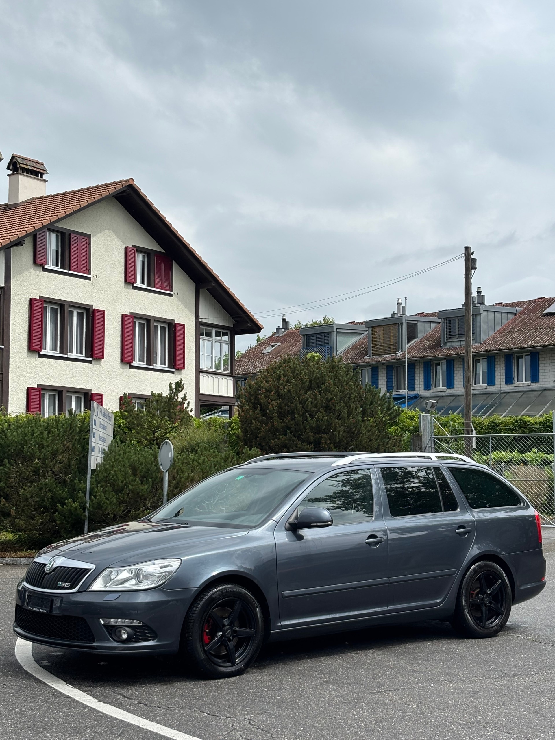 SKODA Octavia Combi 2.0 TSI RS DSG