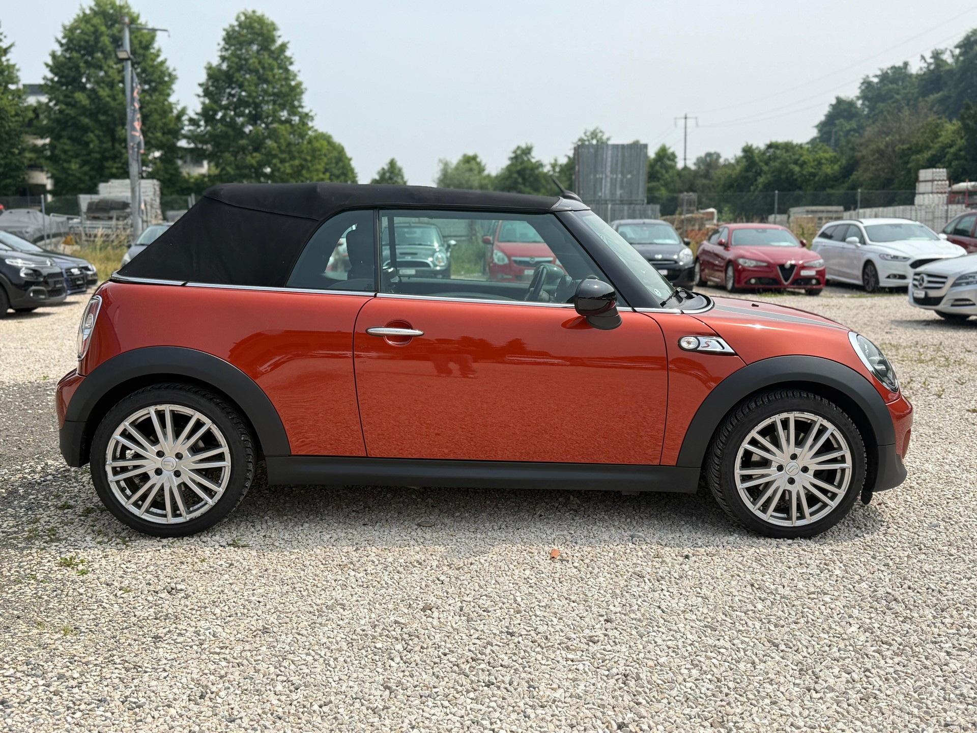 MINI Cooper S Cabriolet-showroom-element-3