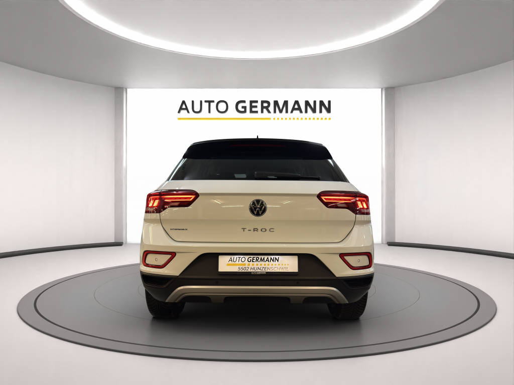 VW T-Roc 1.5 TSI Life United DSG-image-5