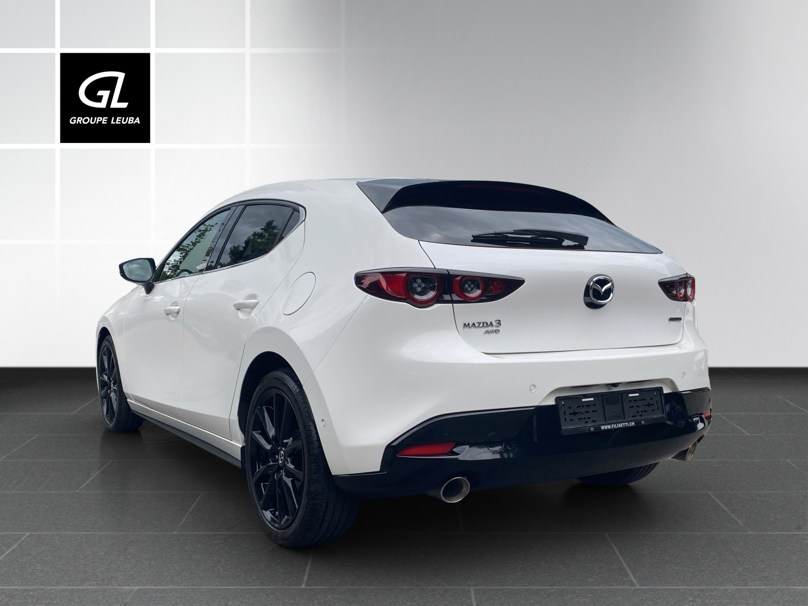 MAZDA 3 Hatchback SKYACTIV-X M Hybrid 180 Revolution AWD Automat-showroom-element-3