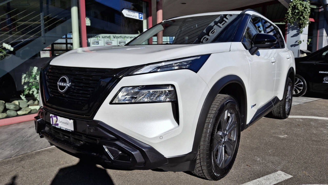 NISSAN X-Trail 1.5 (SUV / GelÃ¤ndewagen)