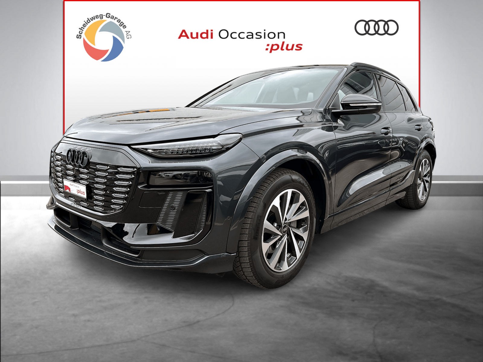 AUDI Q6 e-tron quattro