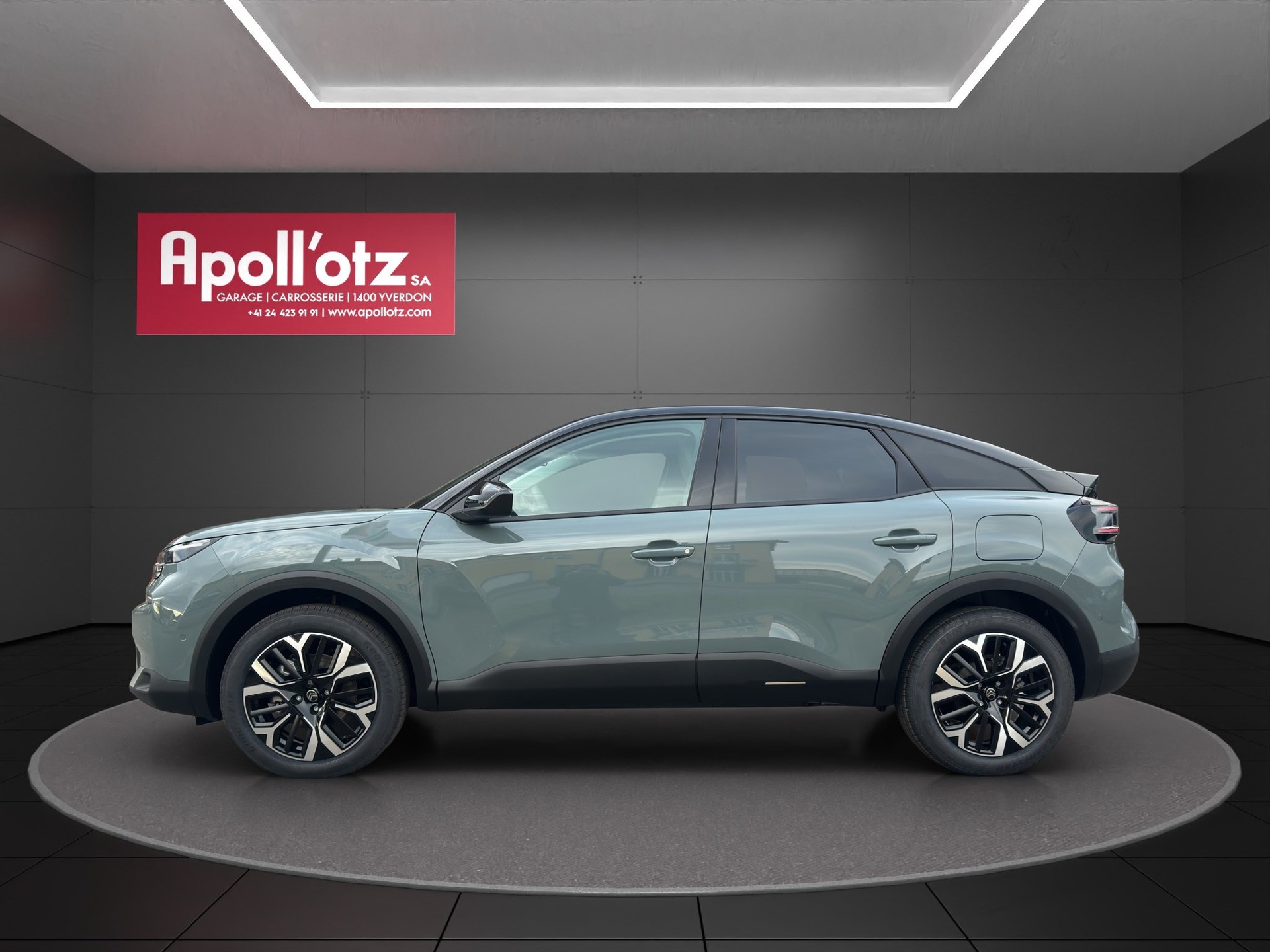 CITROEN C4 HEV Max NEW-showroom-element-1