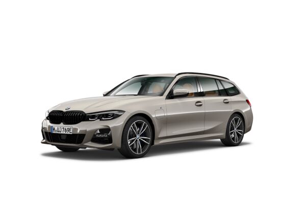 BMW 330e x DriveTouring M Sport Steptronic