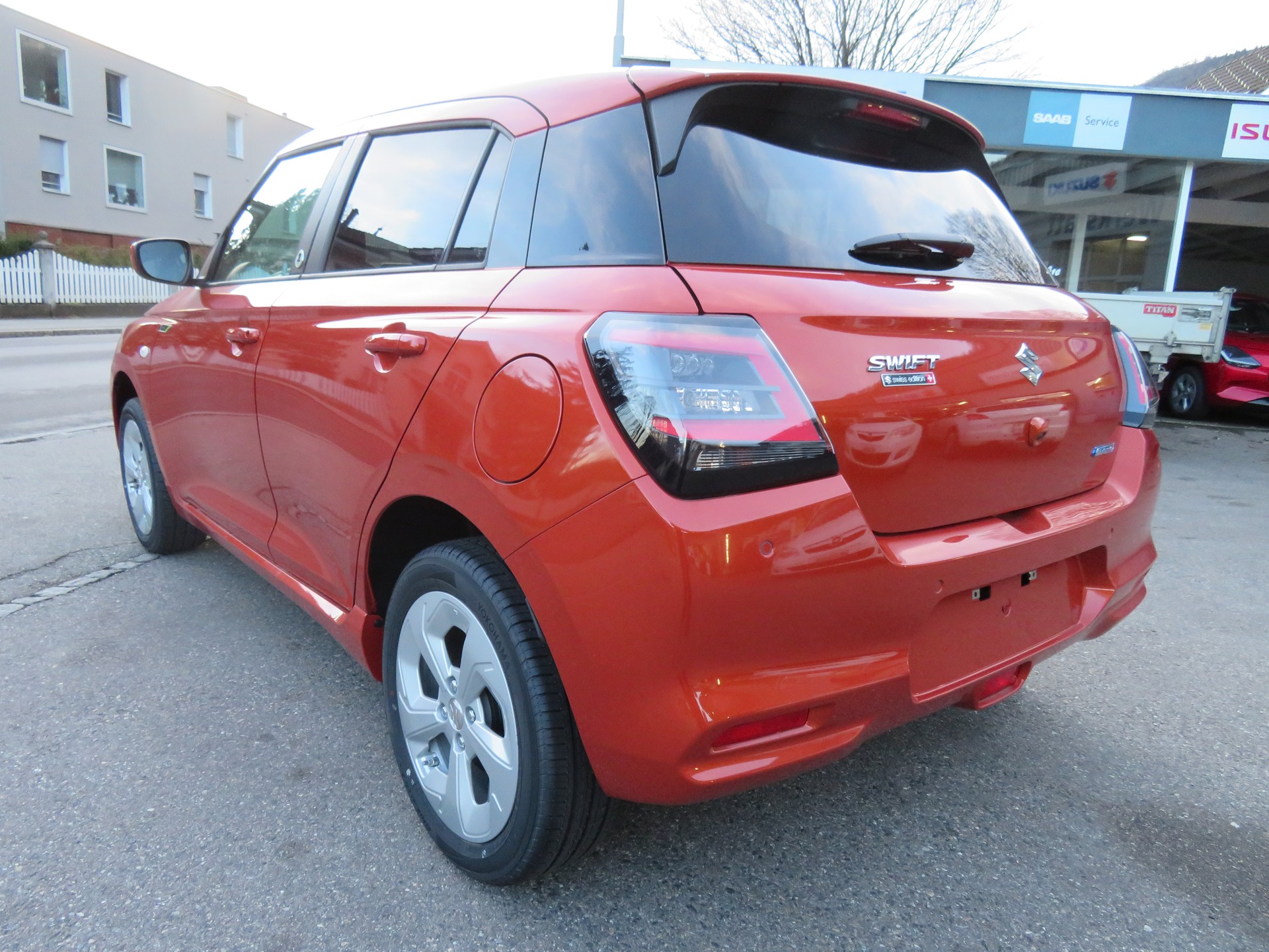 SUZUKI Swift 1.2 1st Edition Hybrid 4x4-showroom-element-2