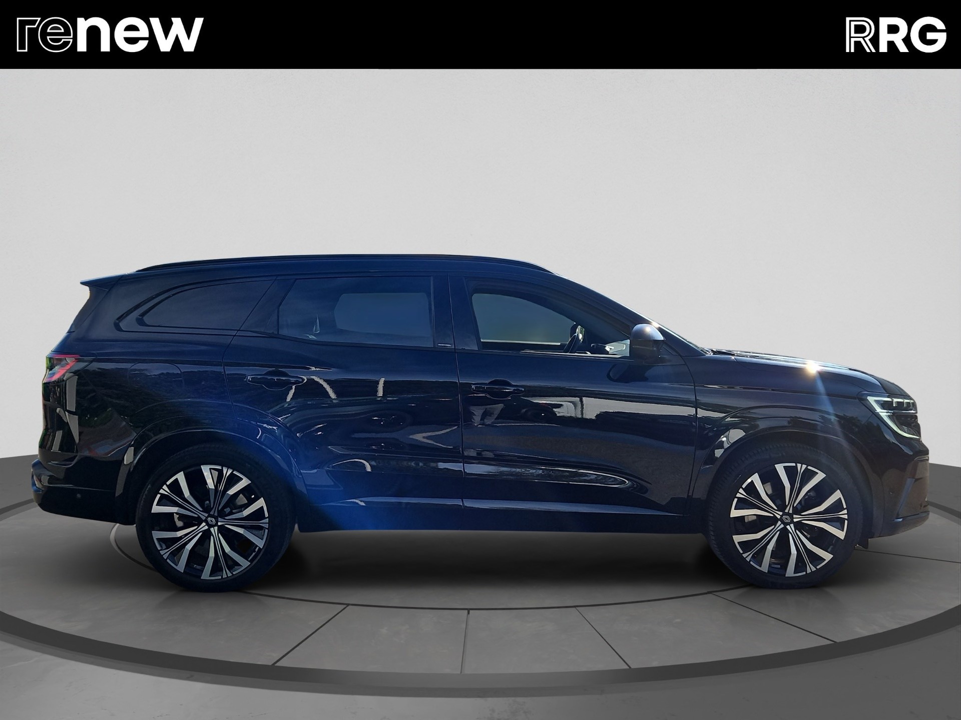 RENAULT Espace 1.2 E-Tech 200 Iconic-showroom-element-1