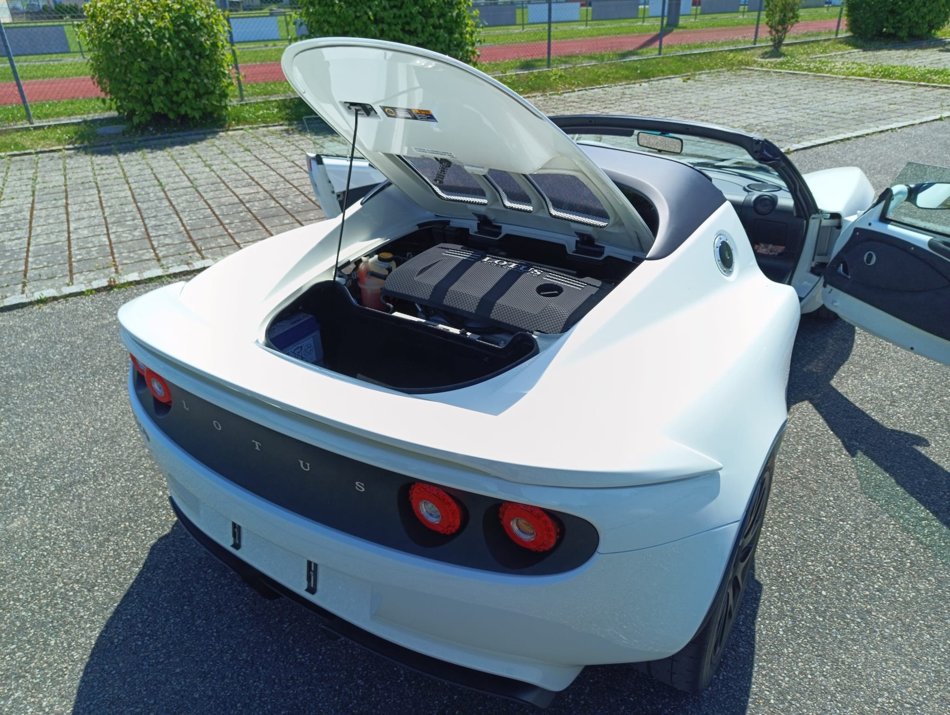 LOTUS Elise S Club Racer-image-8