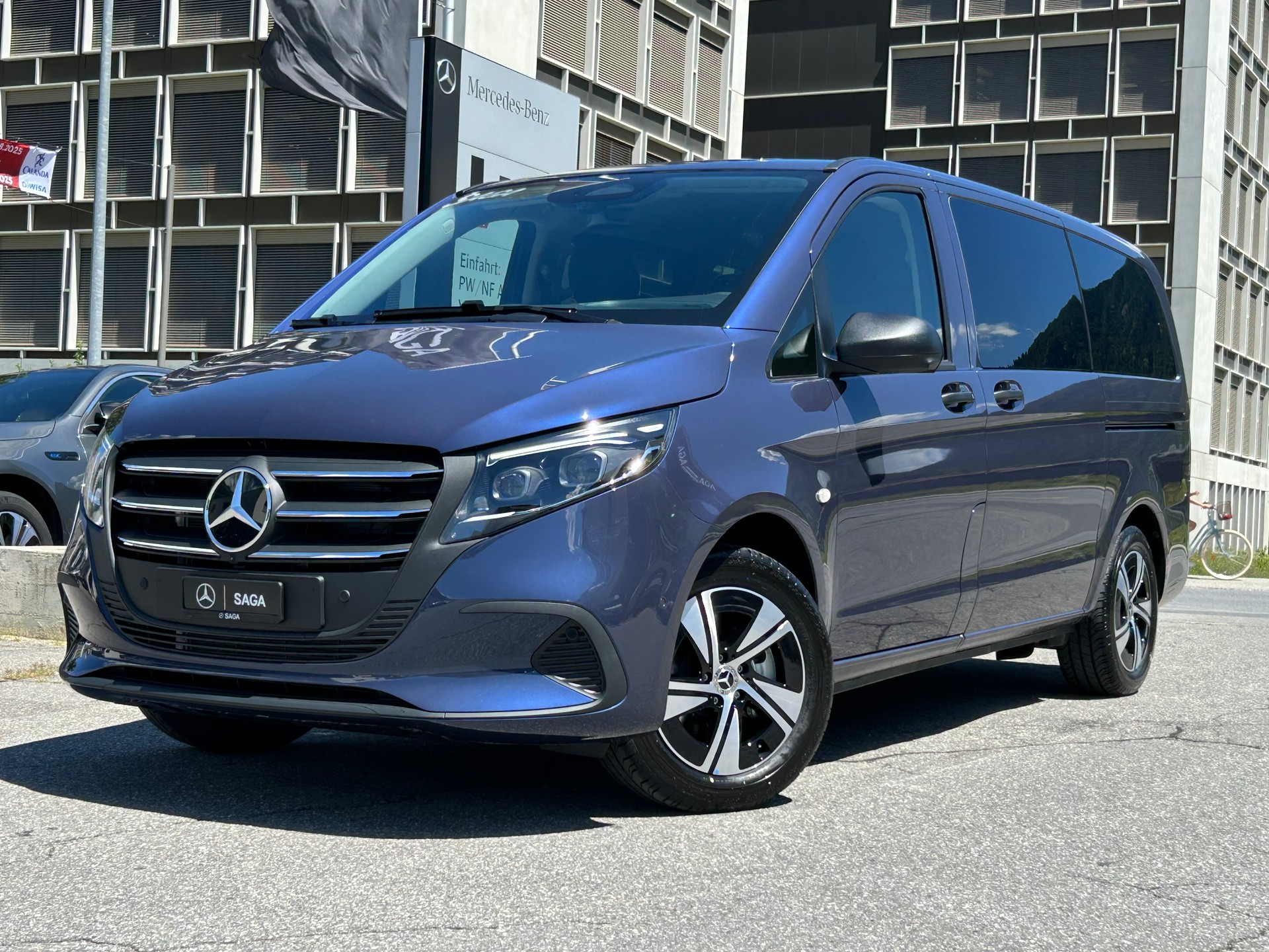 MERCEDES-BENZ Vito 116 CDI Tourer Select Family 4Matic-showroom-element-3