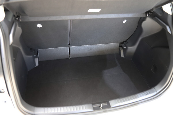 Image MAZDA 2 2 Hybrid Centre-line