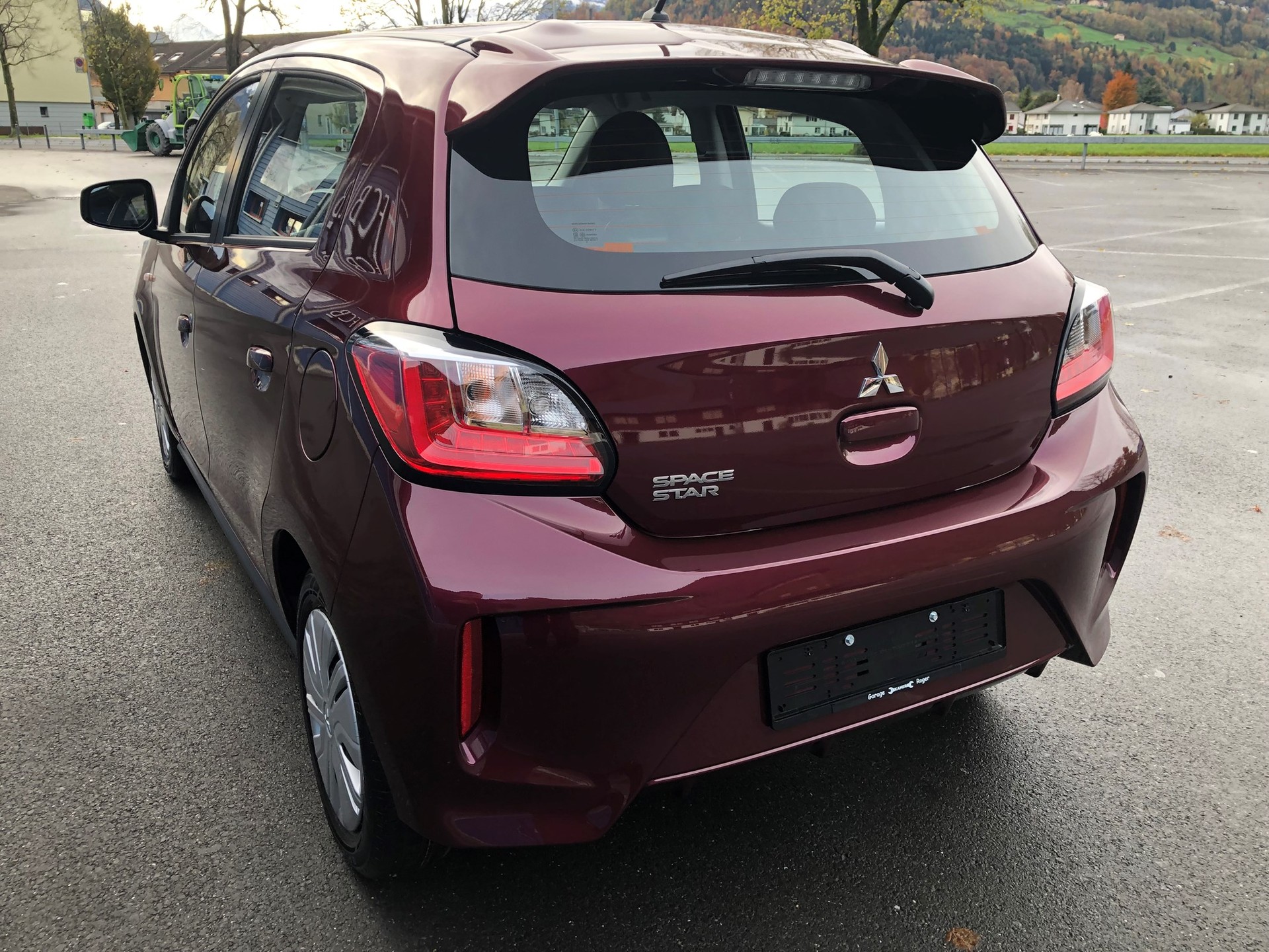 MITSUBISHI Space Star 1.2 CVT Inform-showroom-element-3