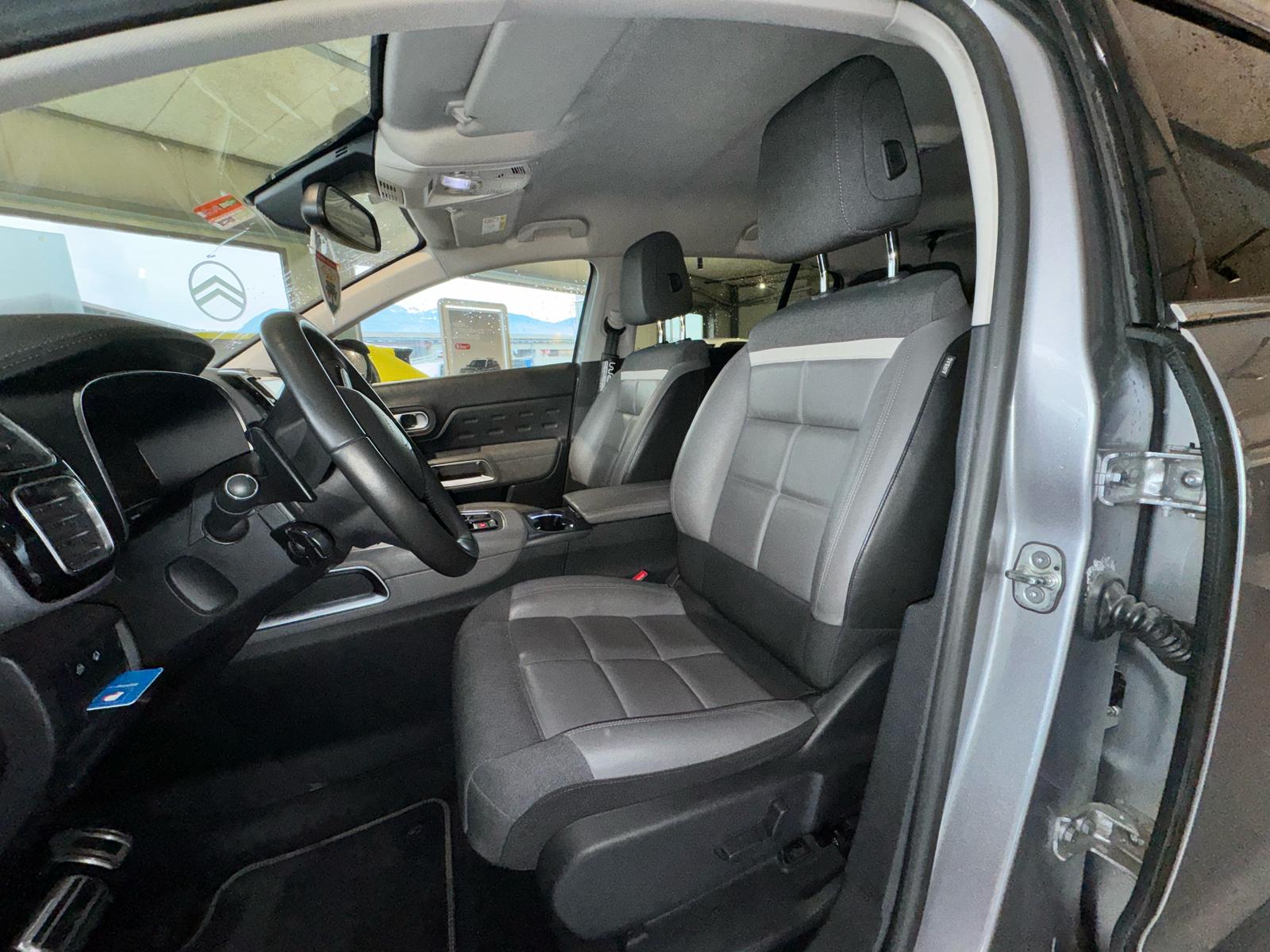 CITROEN C5 Aircross 1.6i Shine EAT8-showroom-element-3