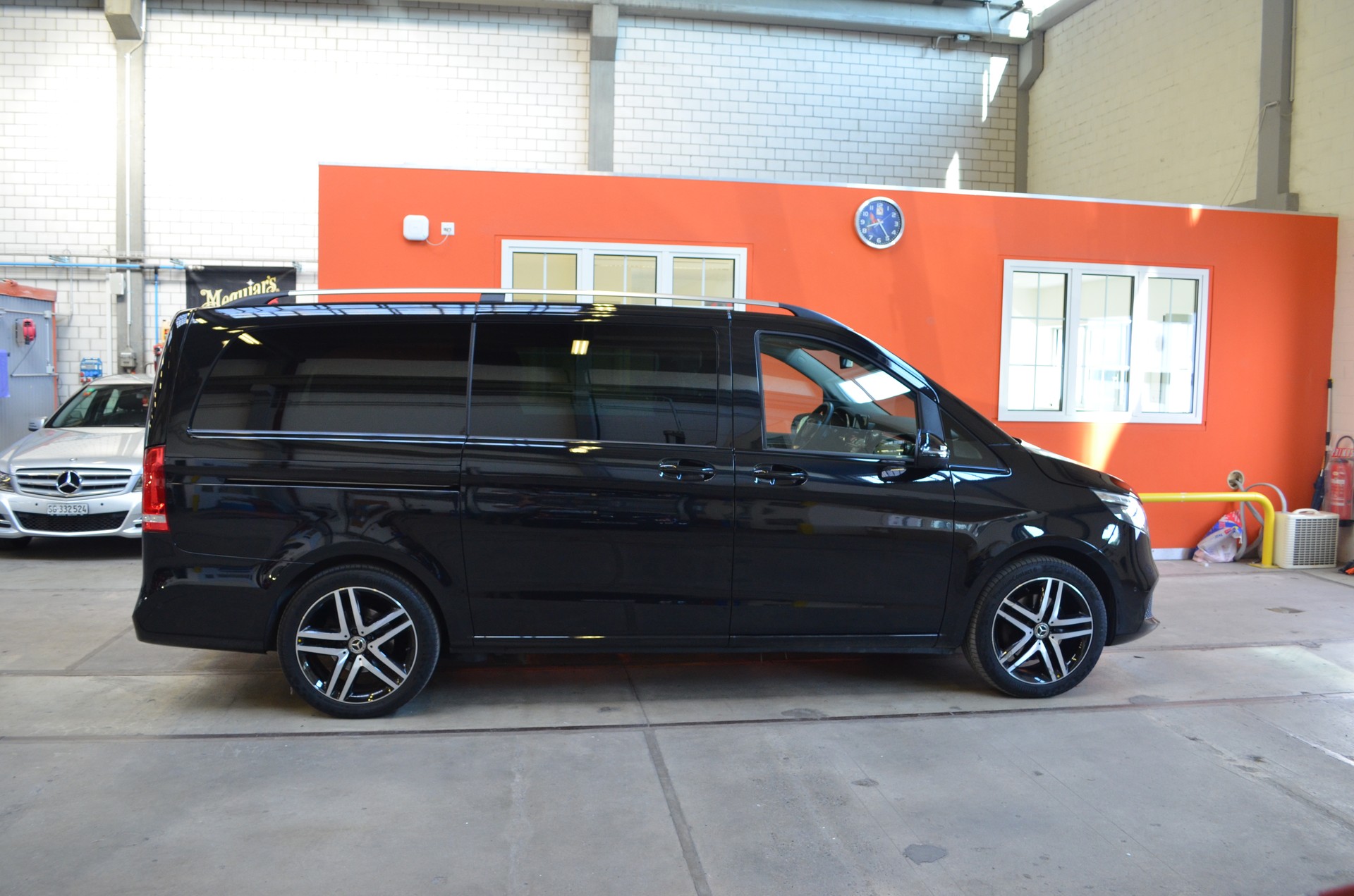 MERCEDES-BENZ V 250 d lang Avantgarde 4Matic G-Tronic-image-3