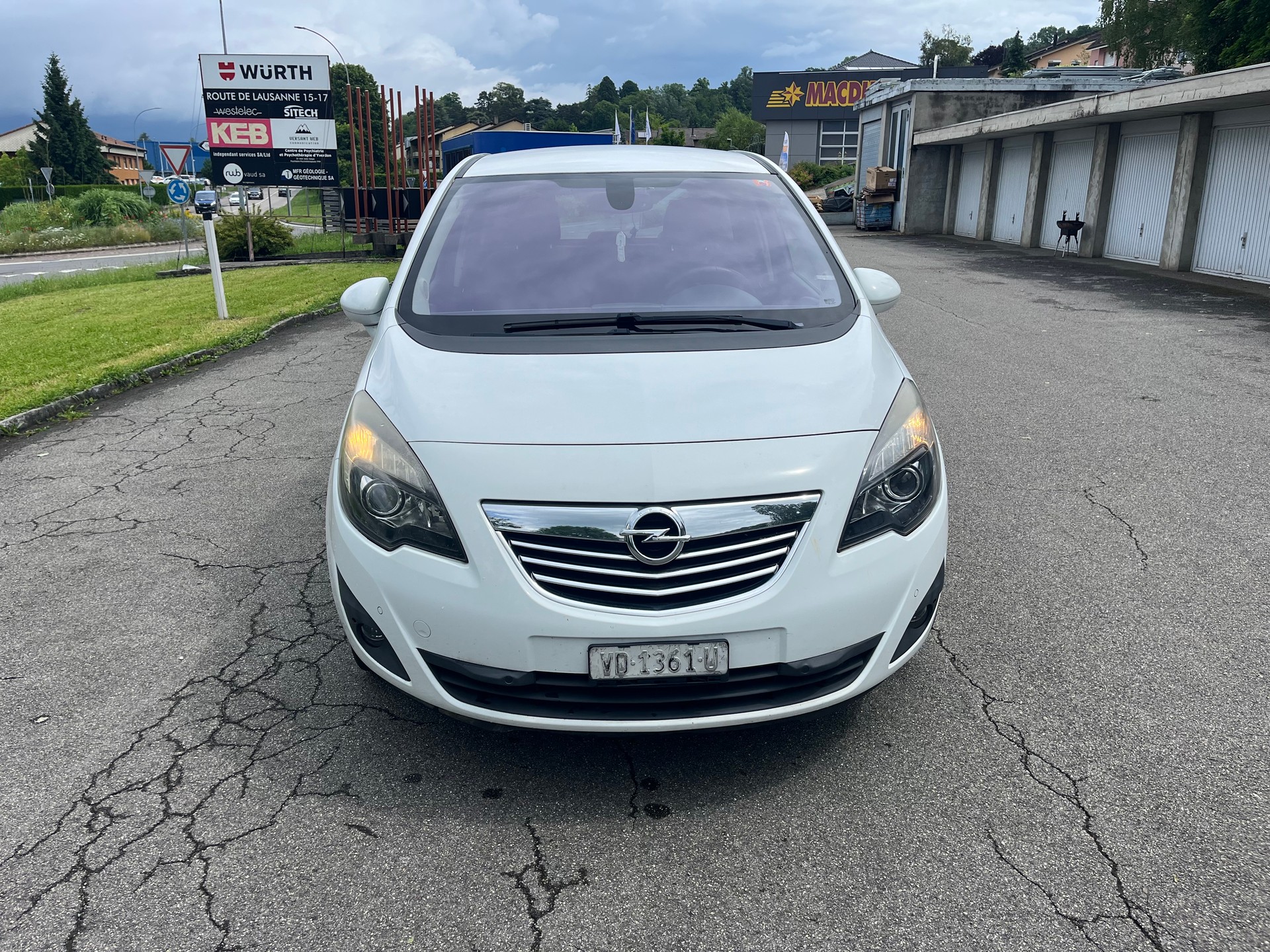 OPEL Meriva 1.7 CDTi Anniversary Edition Automatic-image-6