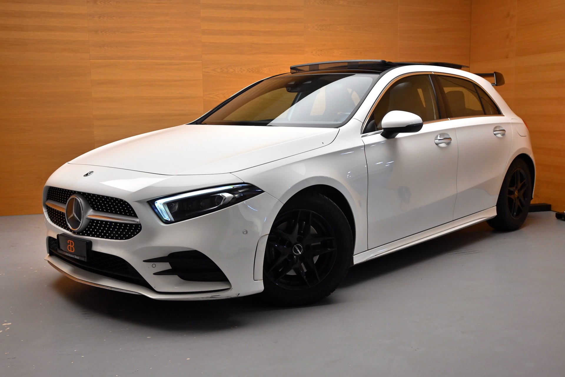 MERCEDES-BENZ A 200 AMG Line 7G-DCT