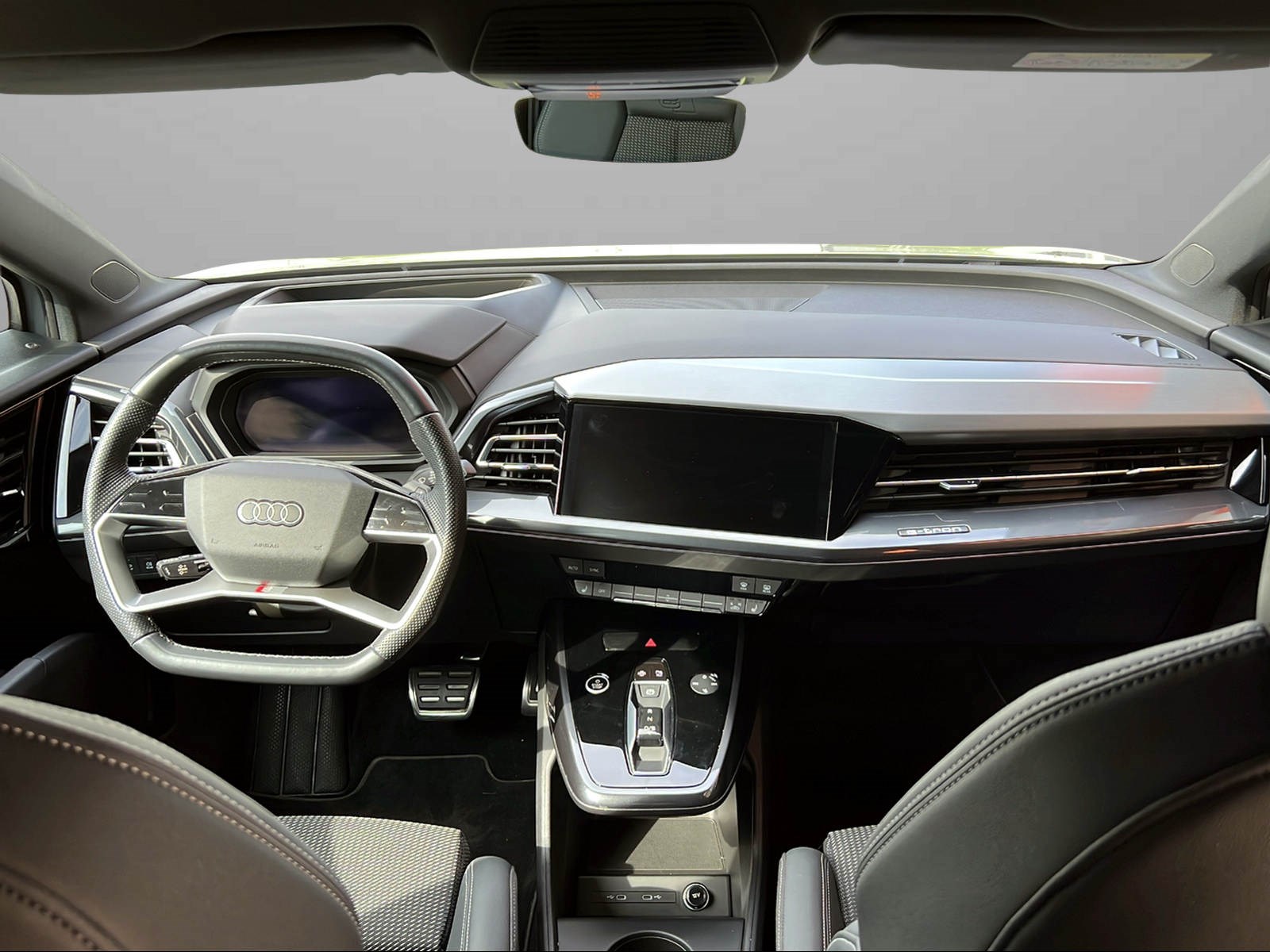 AUDI Q4 Sportback e-tron 50 quattro-image-9