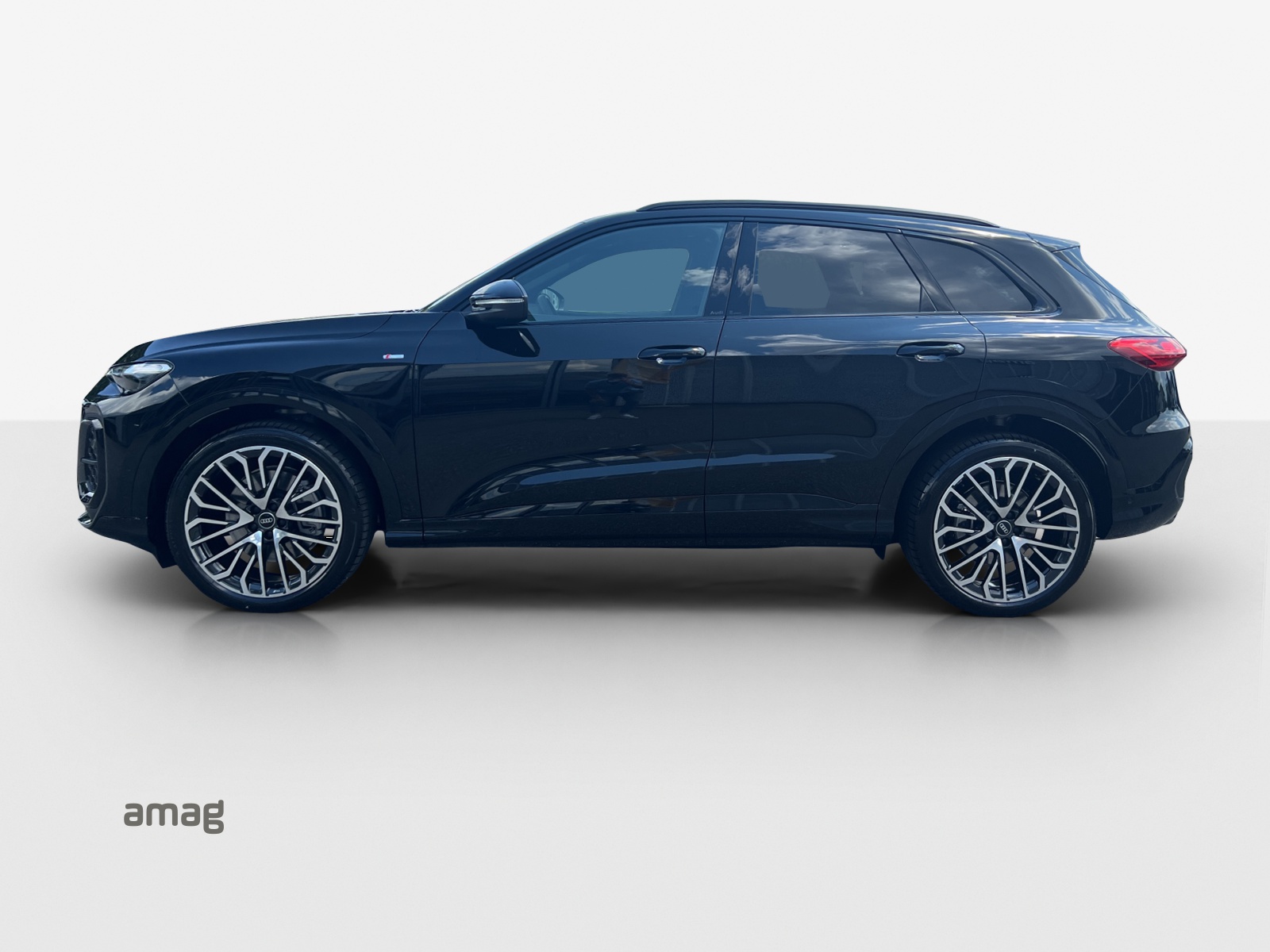 AUDI Q5 TDI quattro 150 kW S-tronic-showroom-element-1