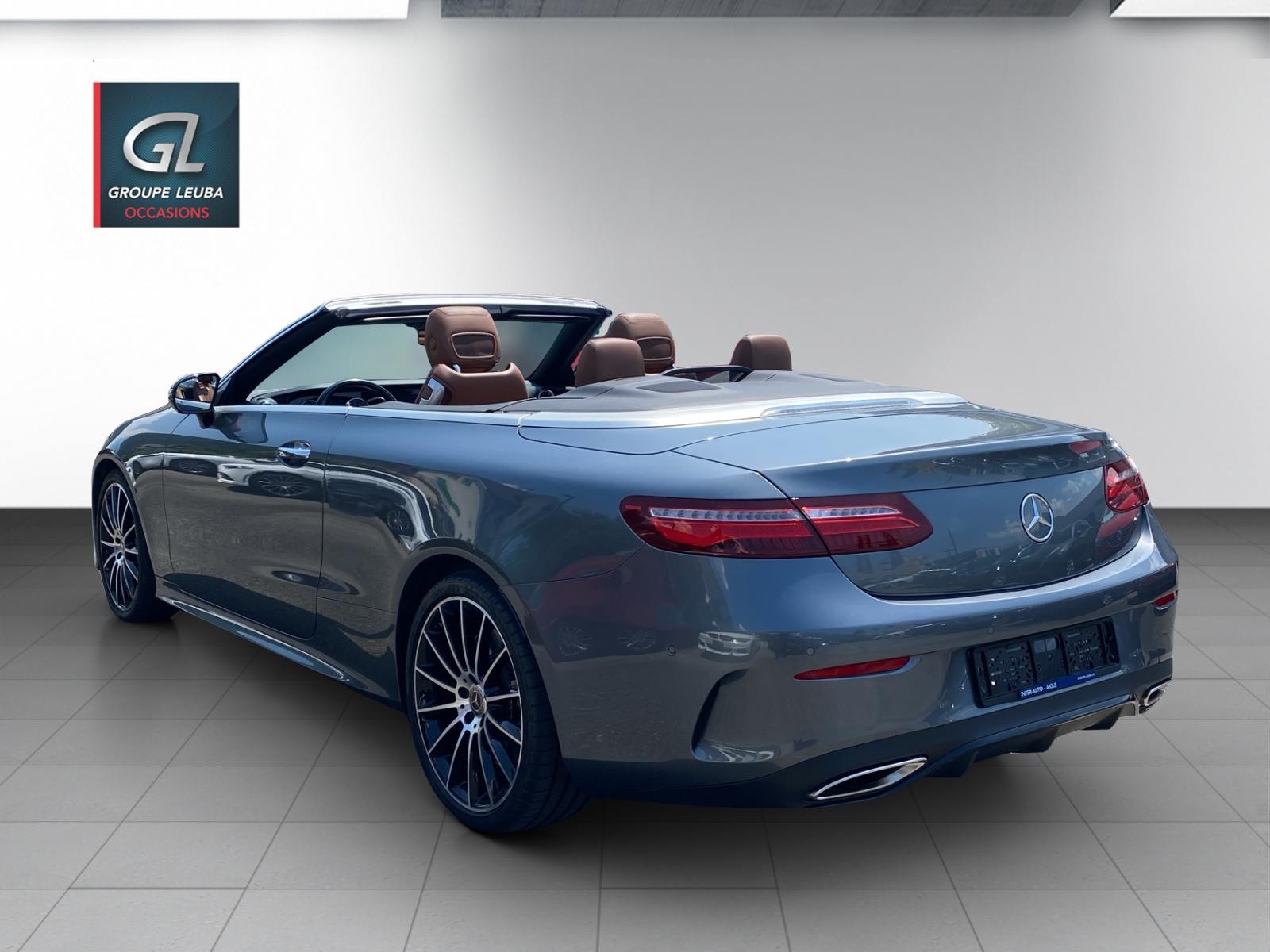 Image MERCEDES-BENZ E-400 E 400 AMG Line 4 Matic