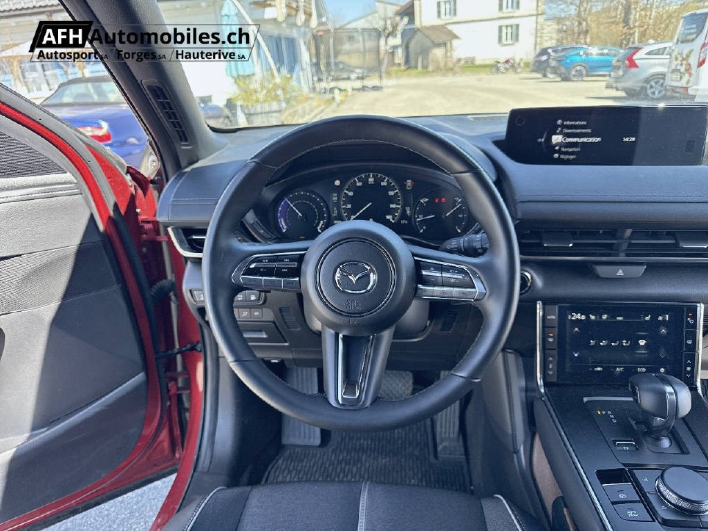 MAZDA MX-30 e-Skyactiv R-EV Makoto-showroom-element-2