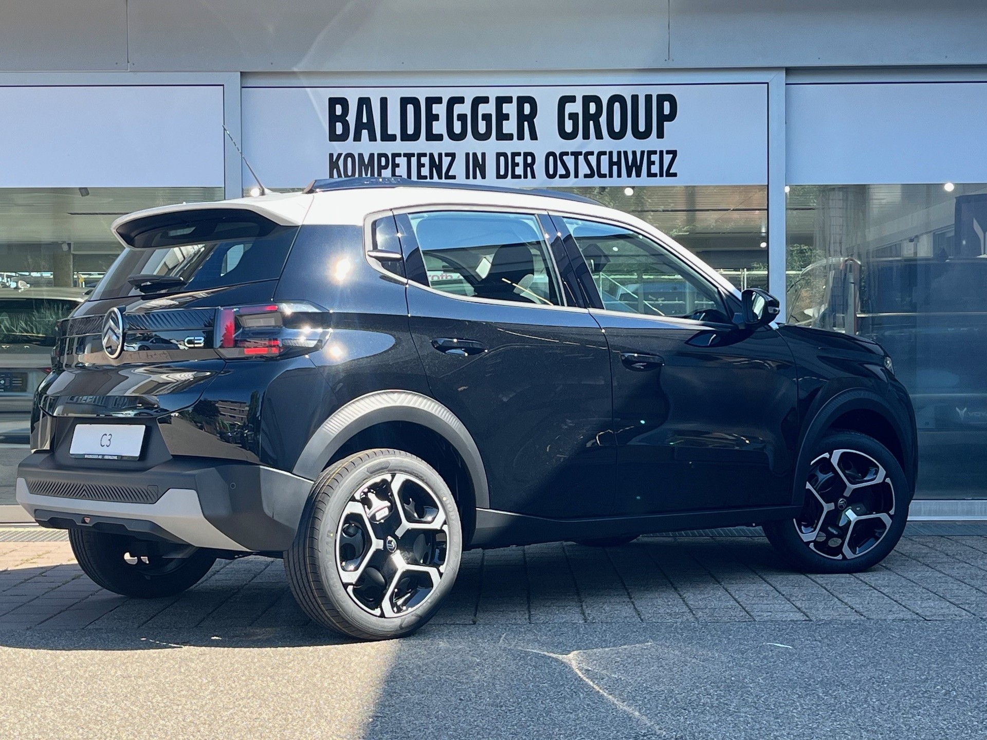 CITROEN C3 1.2 Hybrid You+-showroom-element-2