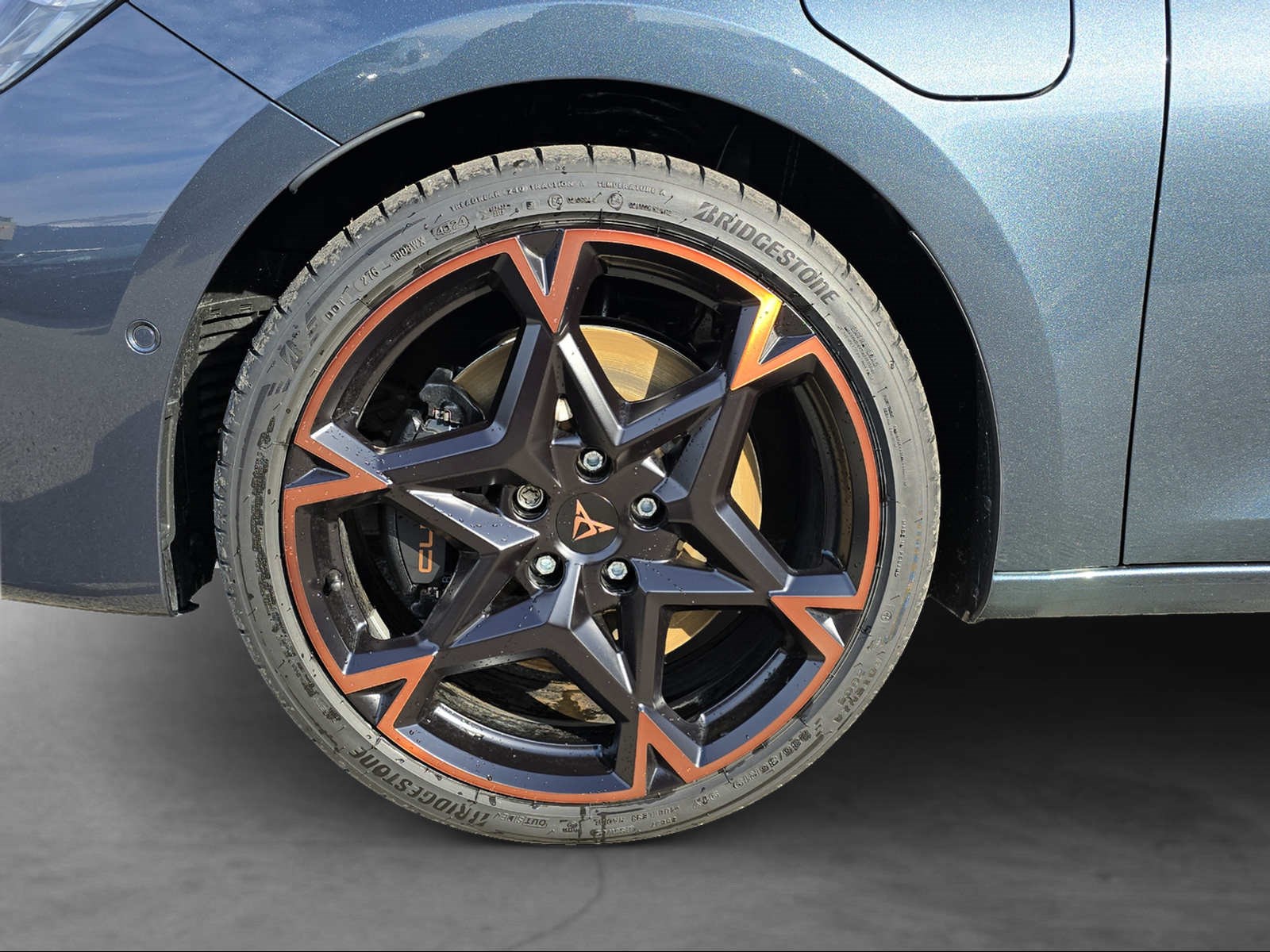CUPRA LEON 1.5 e-HYBRID pHEV VZ DSG-showroom-element-3