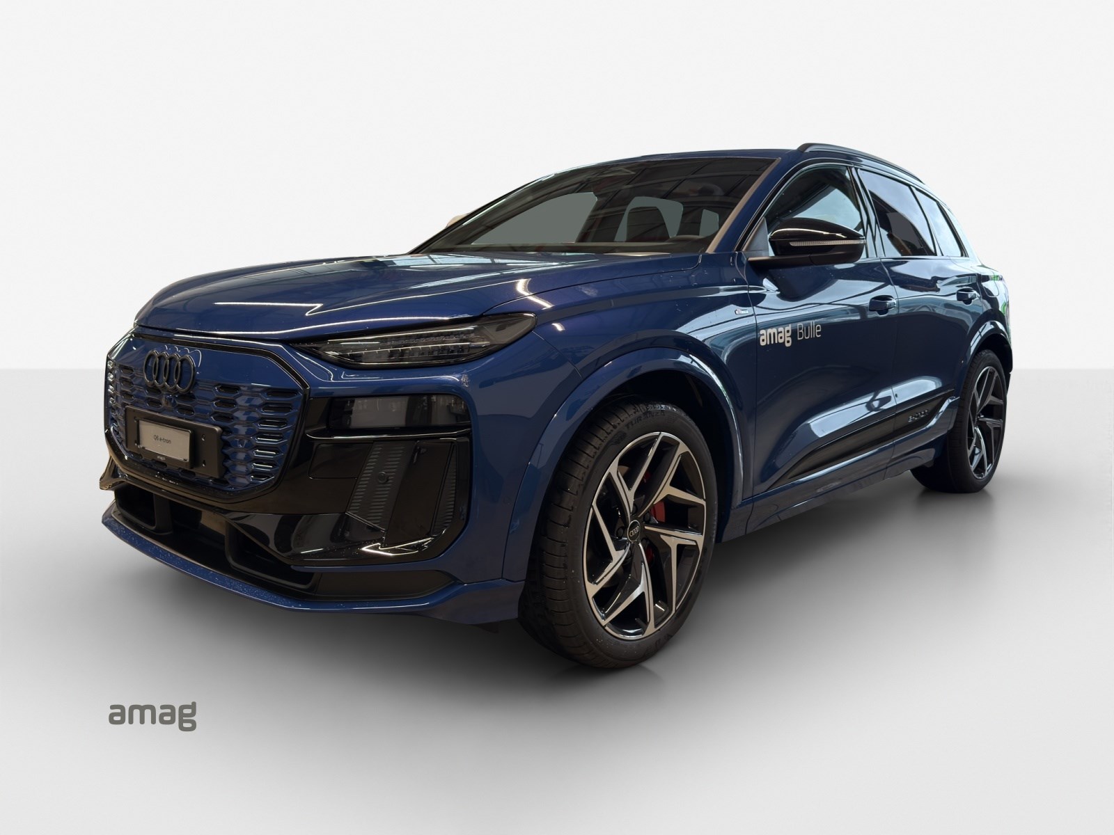 AUDI Q6 e-tron quattro-image-0