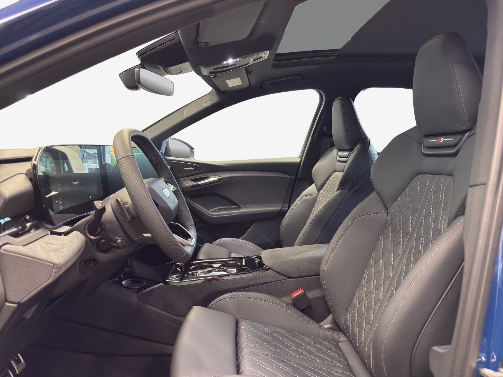 AUDI Q6 e-tron quattro-image-7