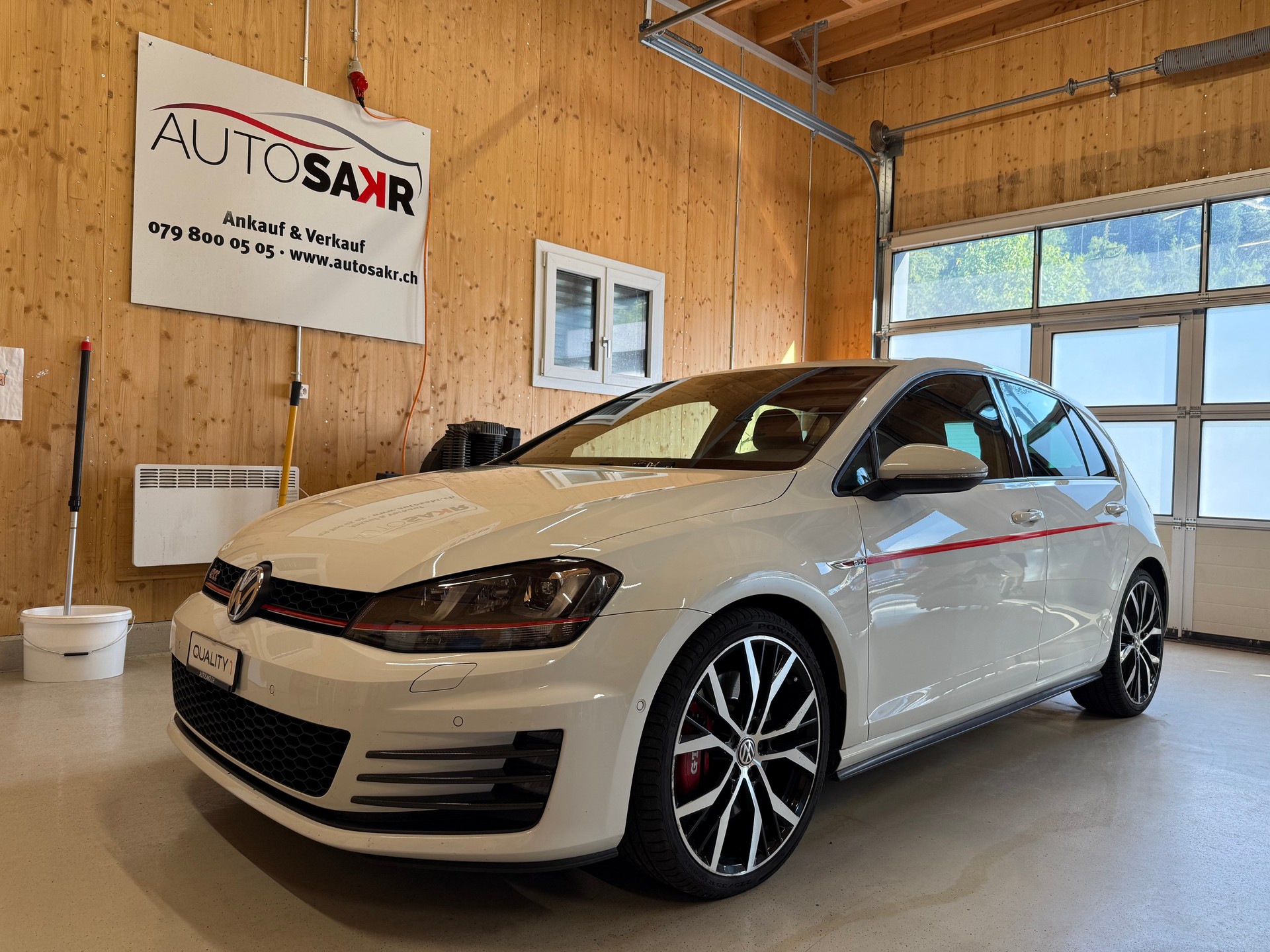 VW Golf 2.0 TSI GTI Performance DSG