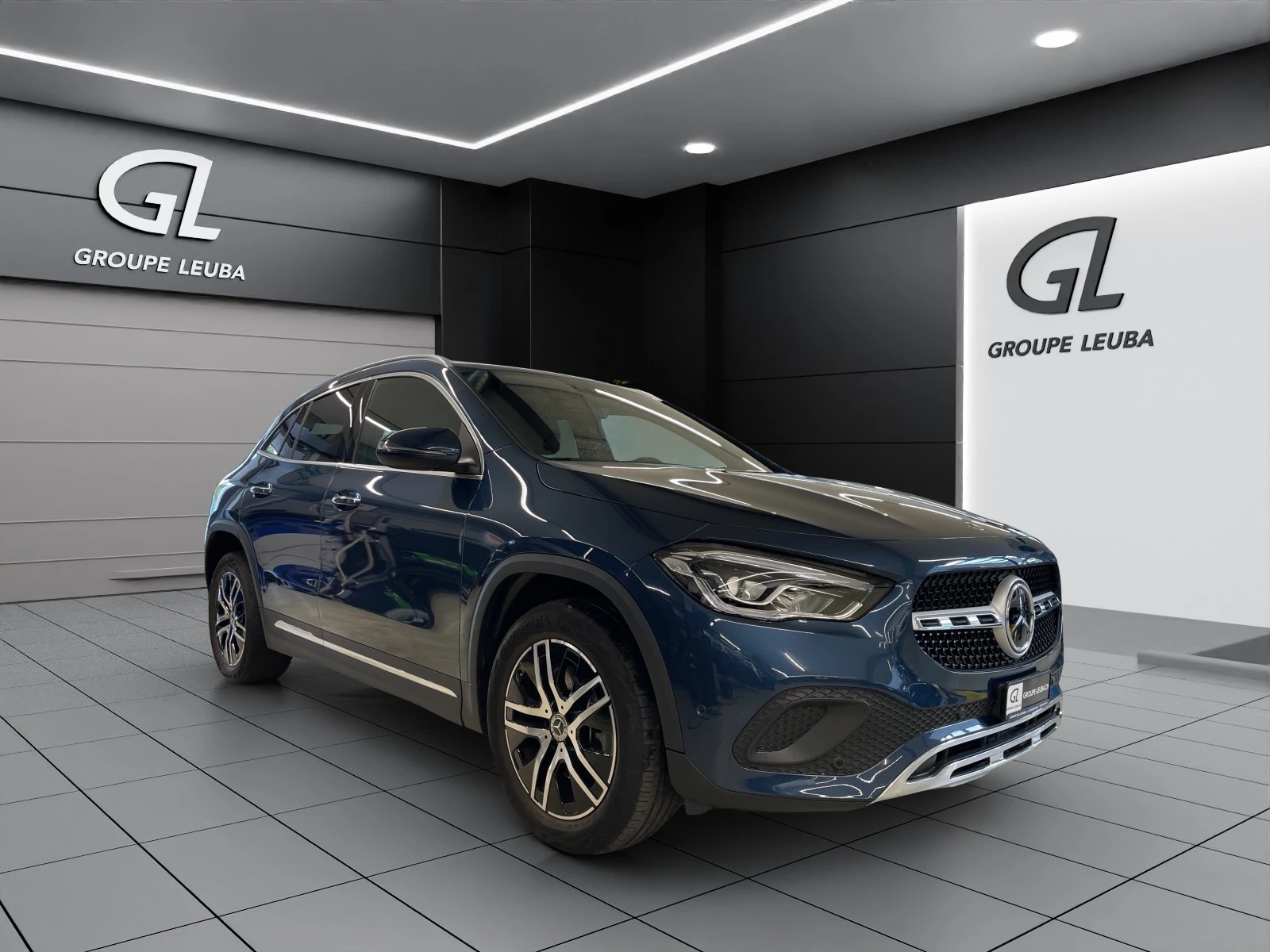 Image MERCEDES-BENZ GLA-220 GLA 220d 4Matic Progressive 8G-DCT