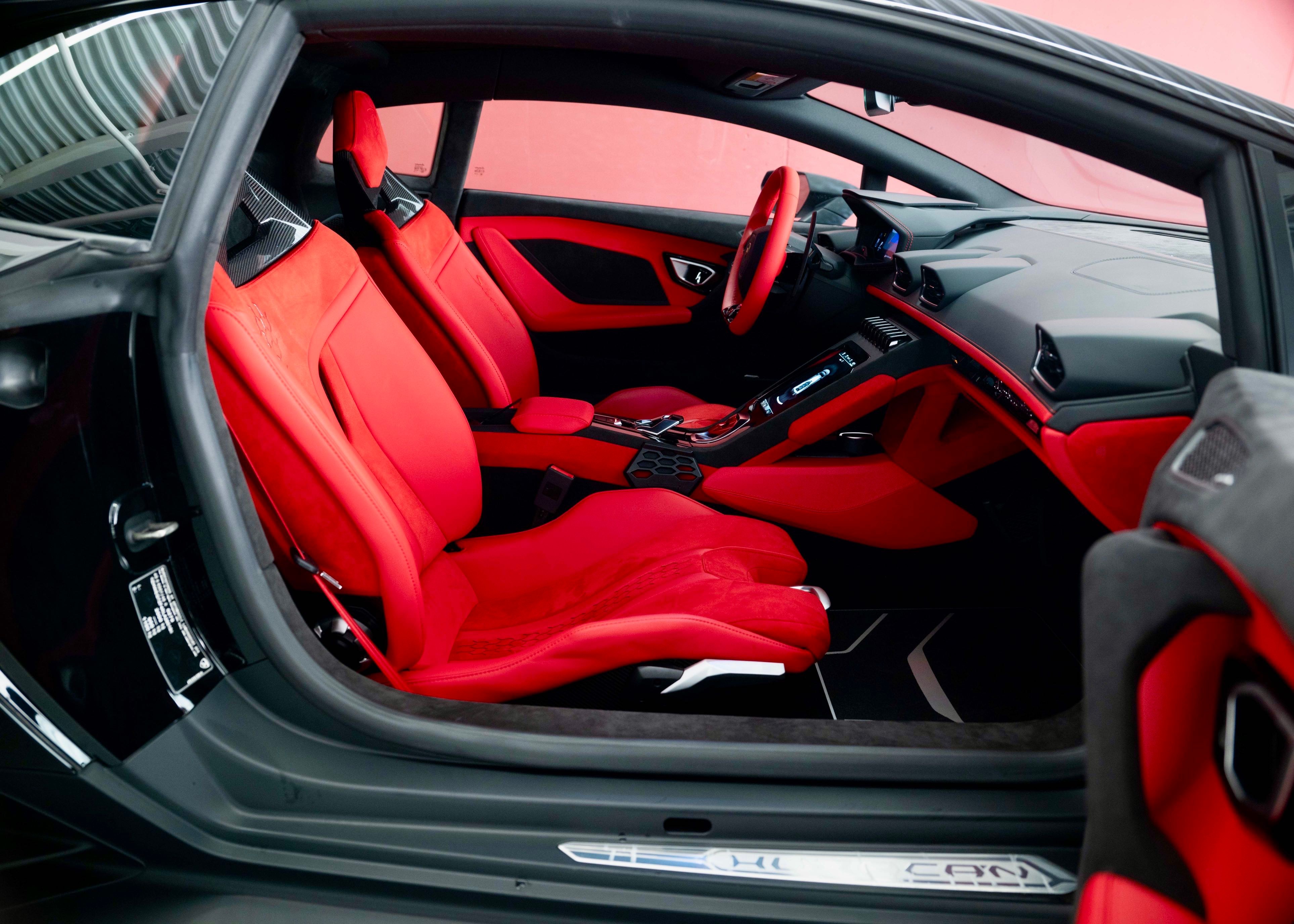 Image LAMBORGHINI HURACAN Huracan Sterrato LP610-4 Coupé DCT (Swiss car, 1st hand, 1 of 1499)