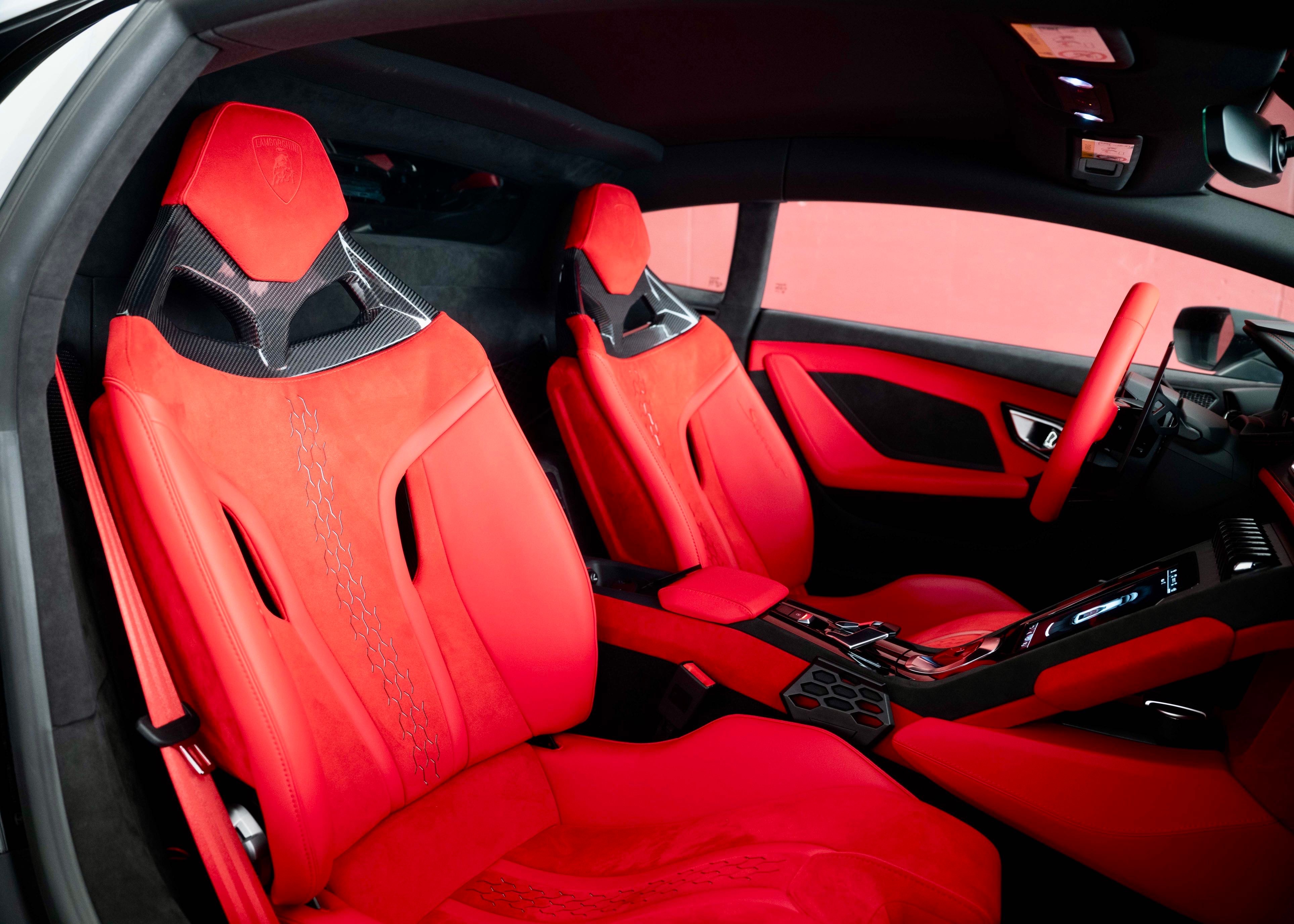 Image LAMBORGHINI HURACAN Huracan Sterrato LP610-4 Coupé DCT (Swiss car, 1st hand, 1 of 1499)