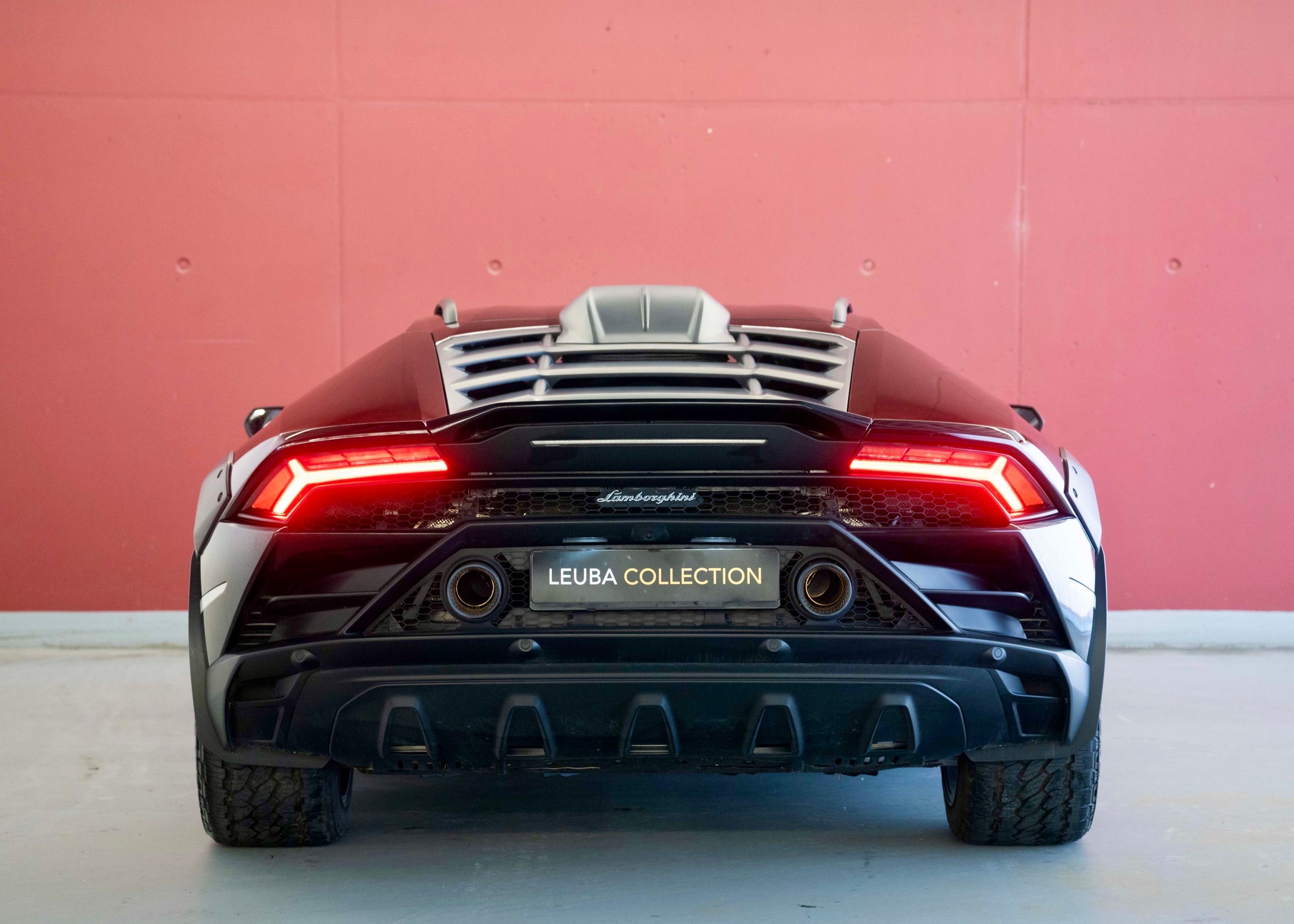 Image LAMBORGHINI HURACAN Huracan Sterrato LP610-4 Coupé DCT (Swiss car, 1st hand, 1 of 1499)