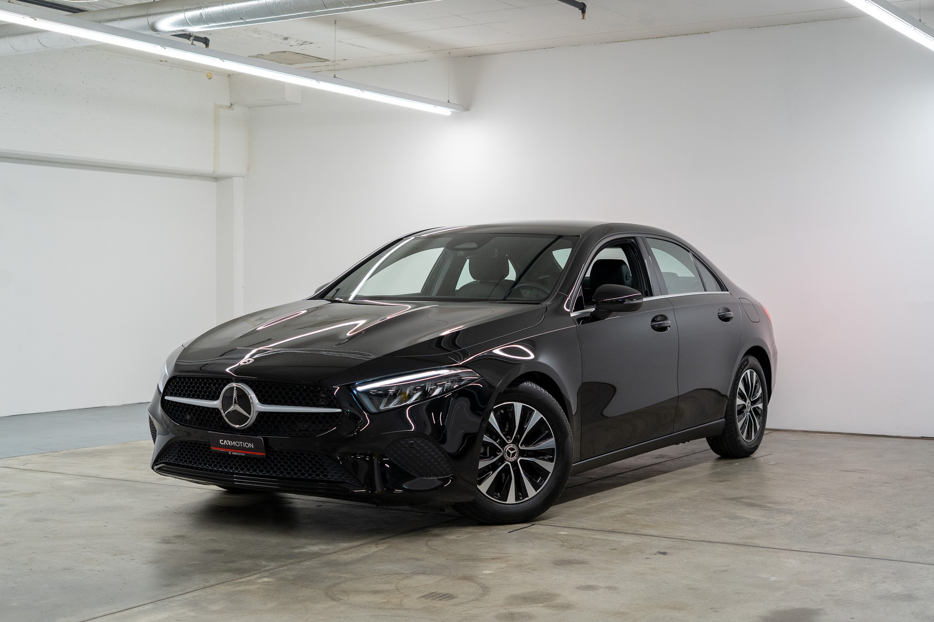 MERCEDES-BENZ A 180 Limousine