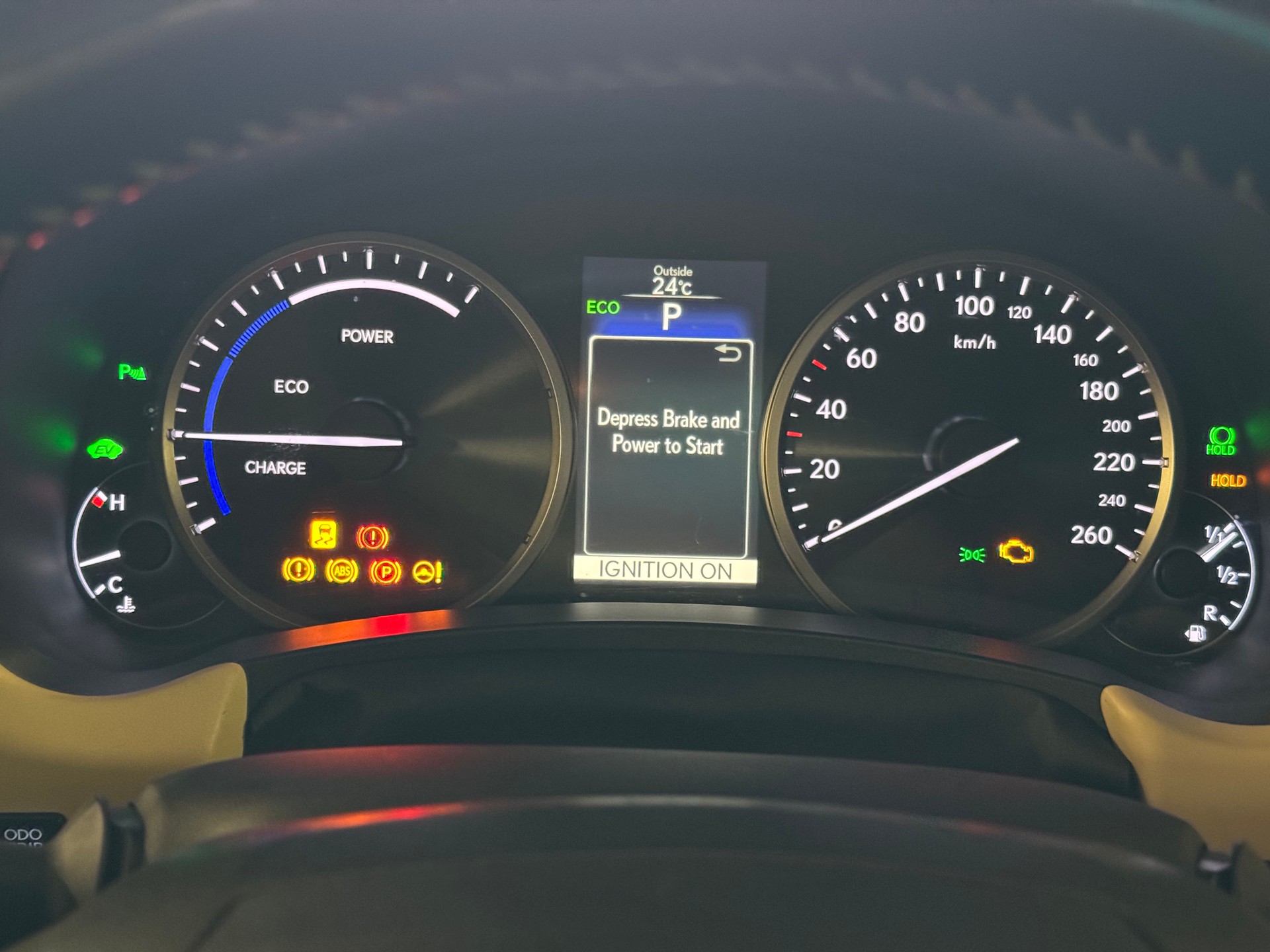 LEXUS NX 300h excellence E-Four Automatic-image-13
