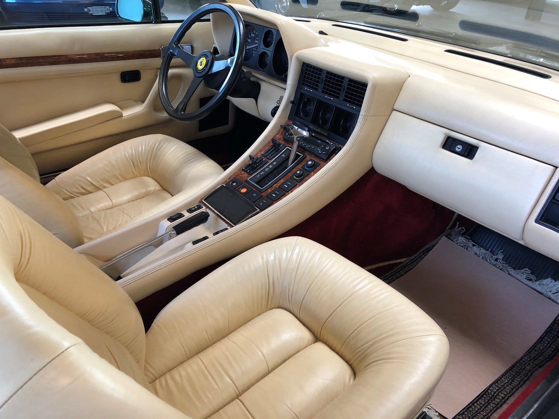 FERRARI 400 i Automatic F101 CL-image-10