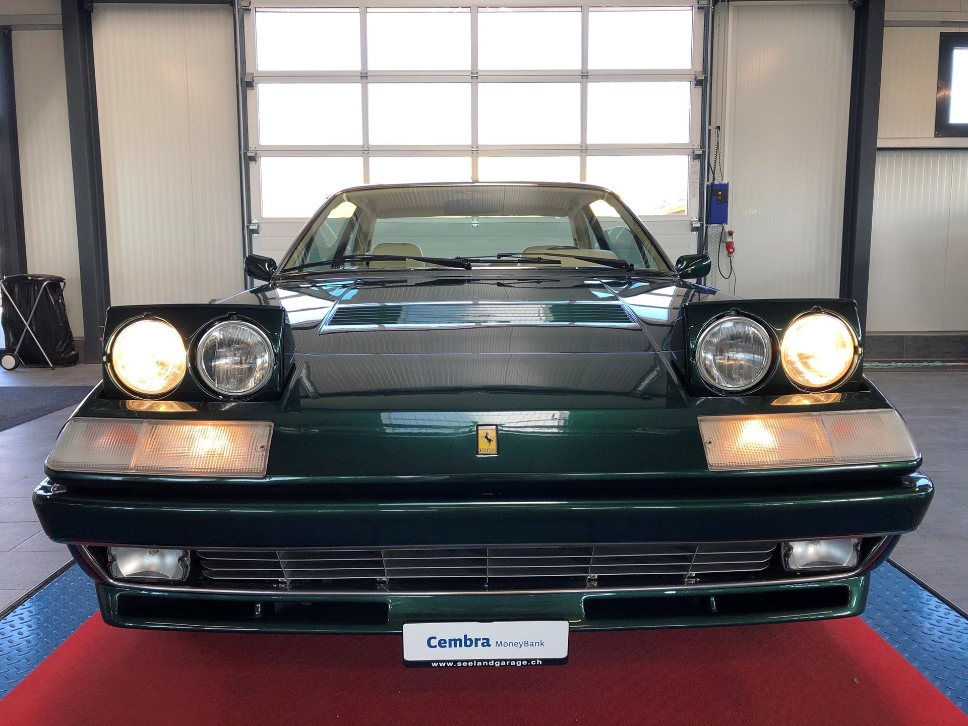 FERRARI 400 i Automatic F101 CL-showroom-element-3