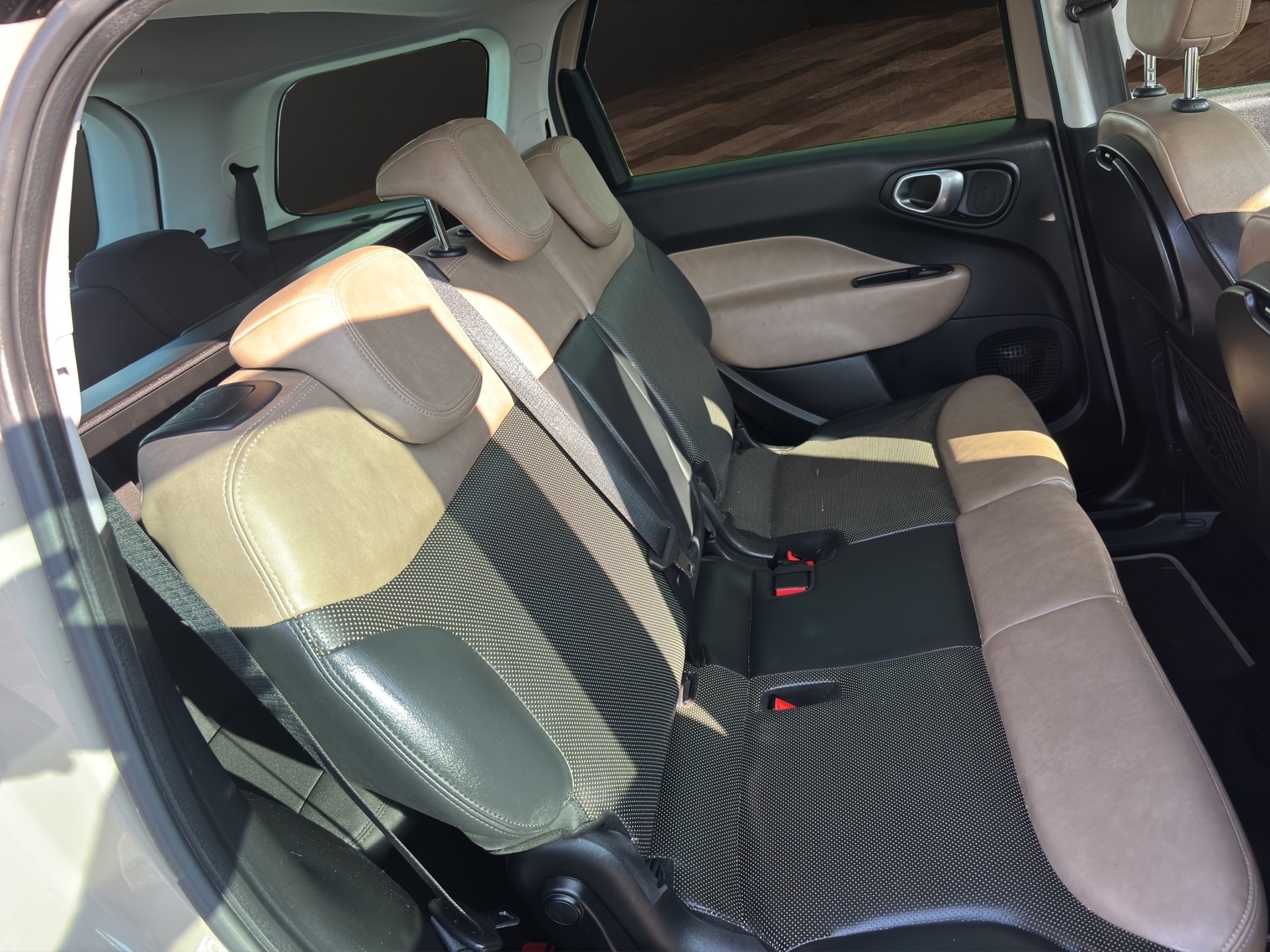 FIAT 500L Living 0.9 Twinair turbo Lounge-image-9