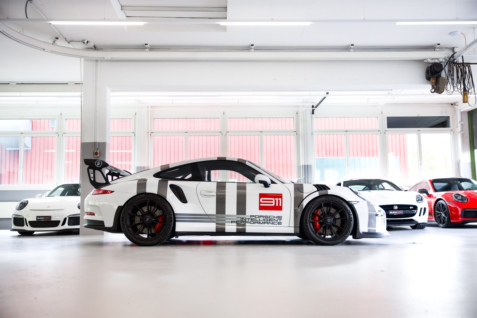 PORSCHE 911 GT3 RS PDK-showroom-element-3