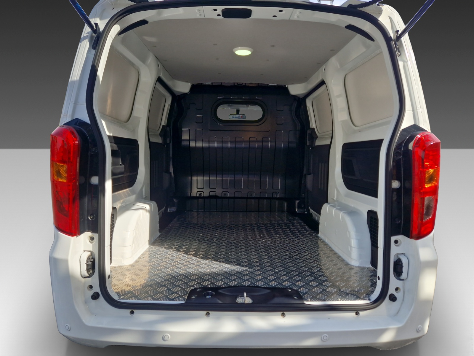 BYD ETP3-image-7