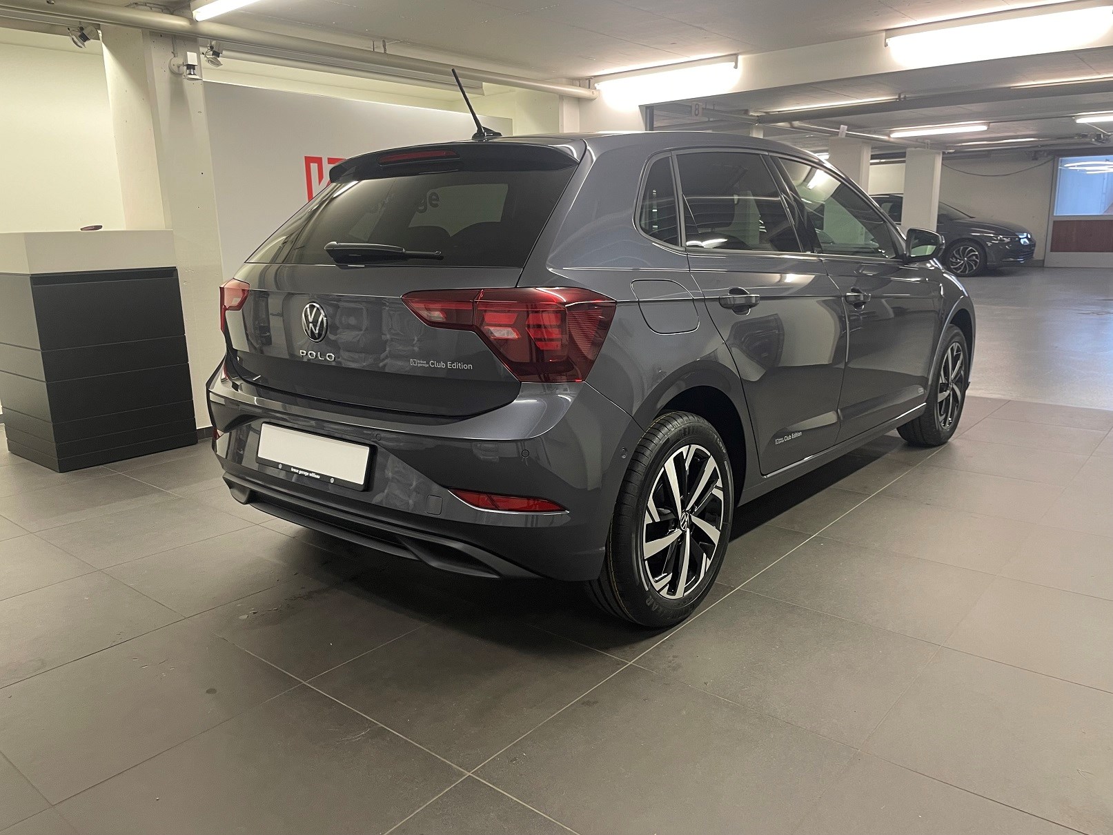 VW Polo 1.0 TSI Life DSG-showroom-element-1
