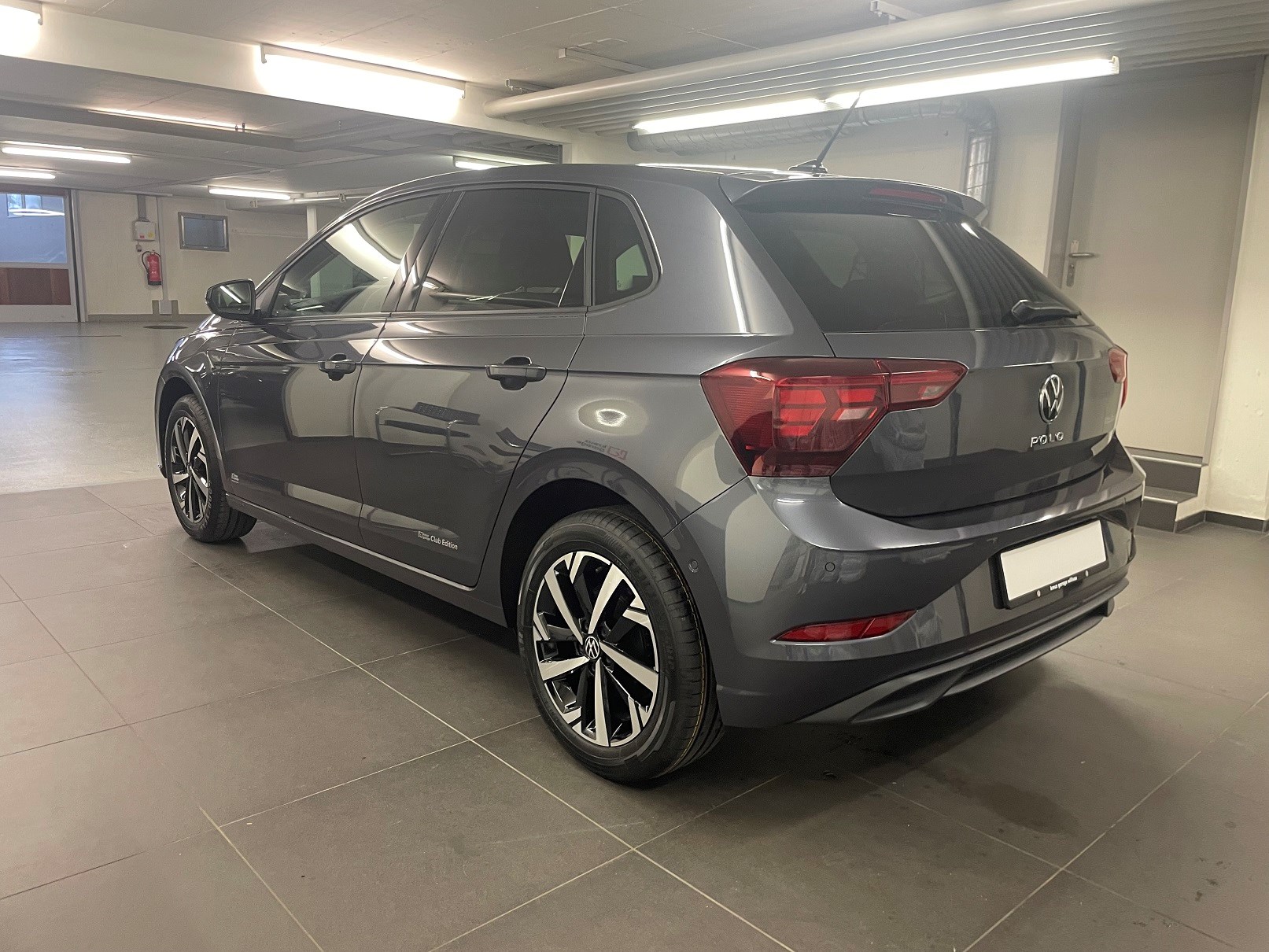 VW Polo 1.0 TSI Life DSG-showroom-element-2