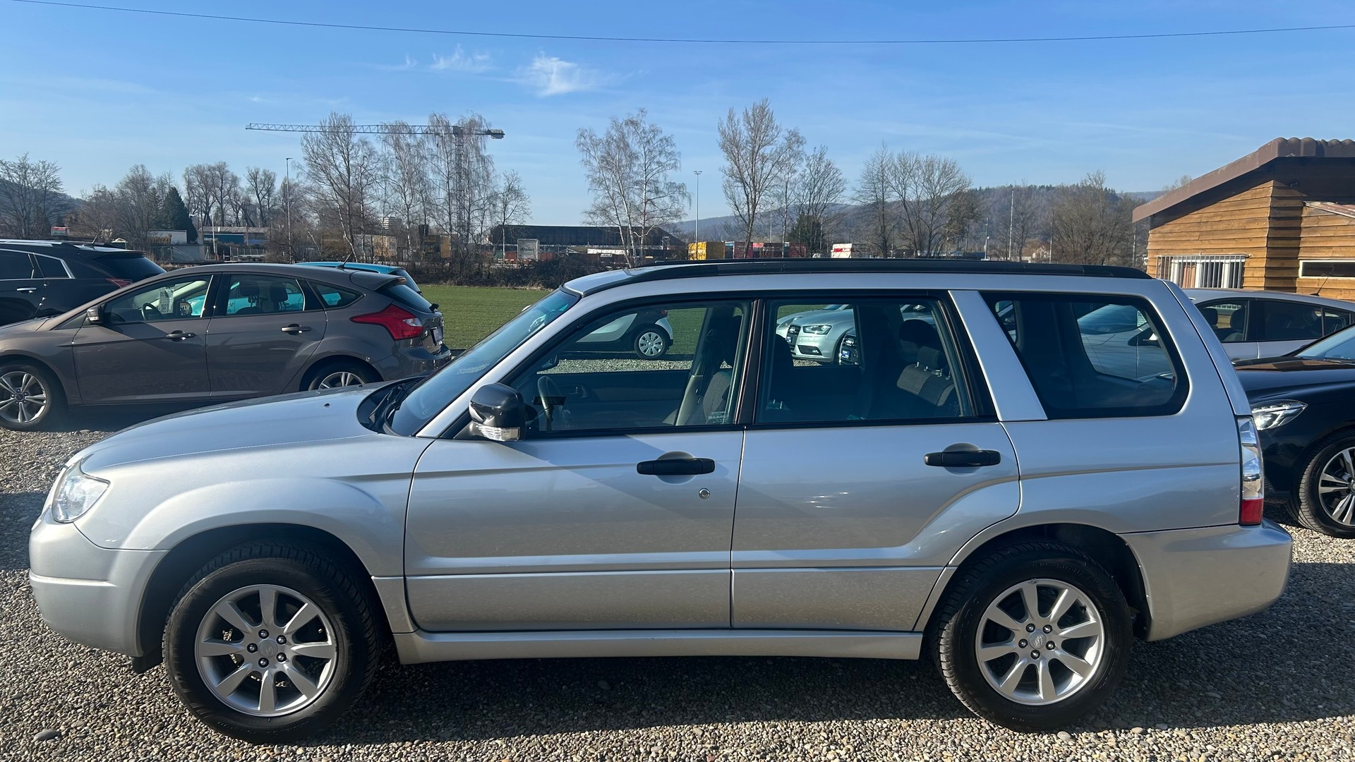 SUBARU Forester 2.0X (Swiss)-showroom-element-1