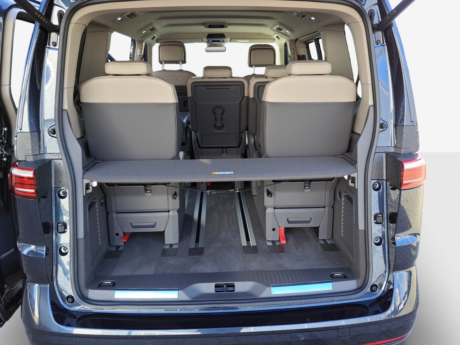 VW MULTIVAN Multivan 2.0 TDI Style Liberty DSG-image-12