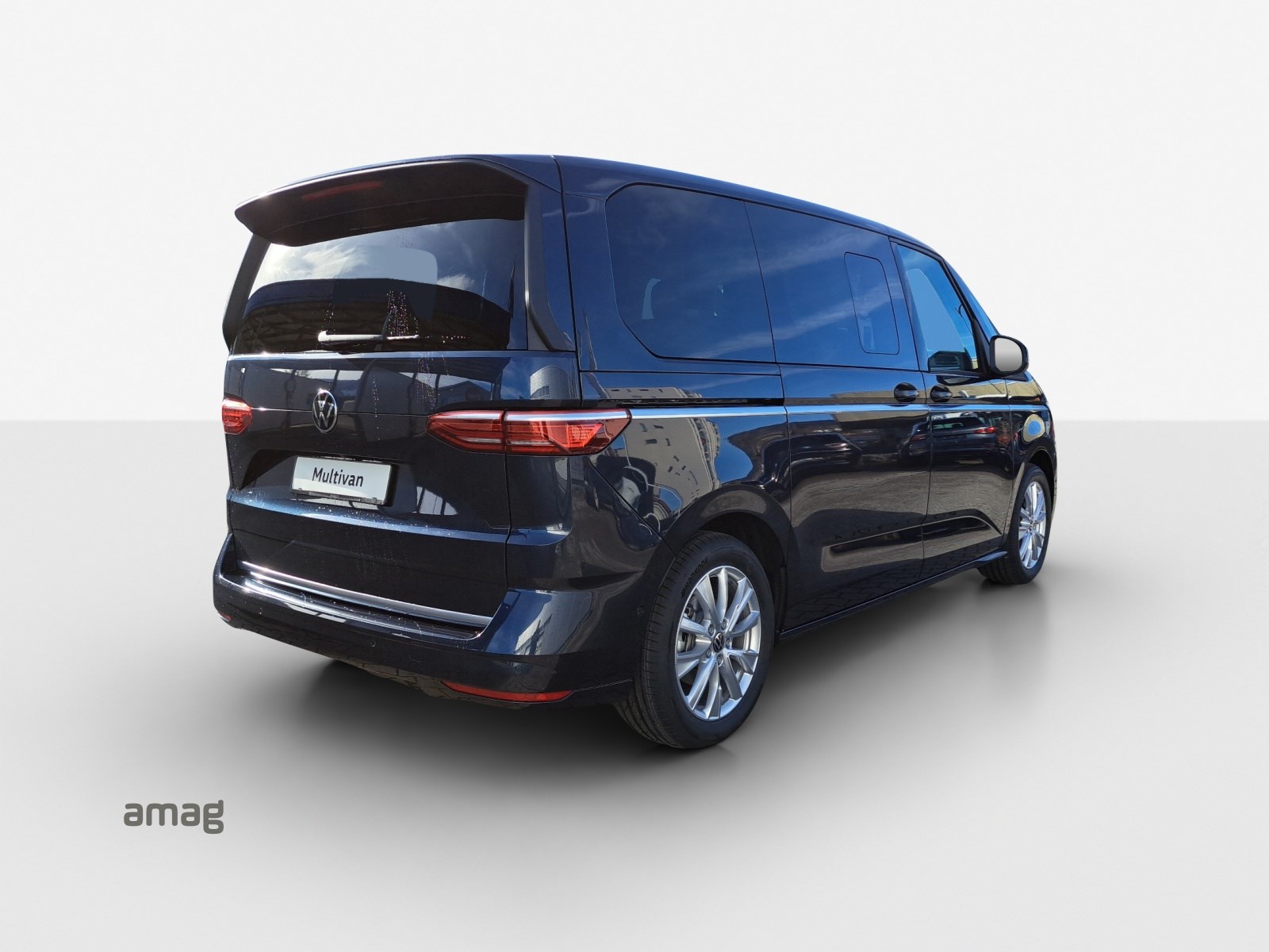 VW MULTIVAN Multivan 2.0 TDI Style Liberty DSG-image-4