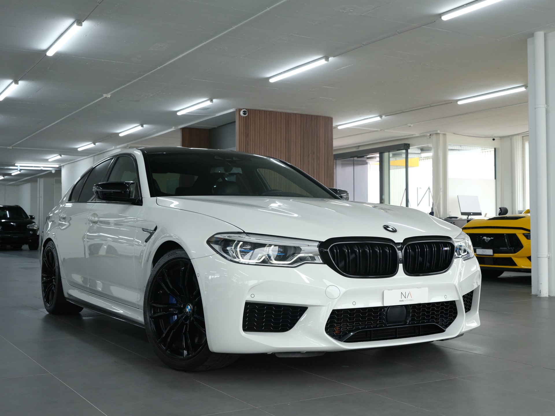 BMW M5 xDrive Competition Drivelogic