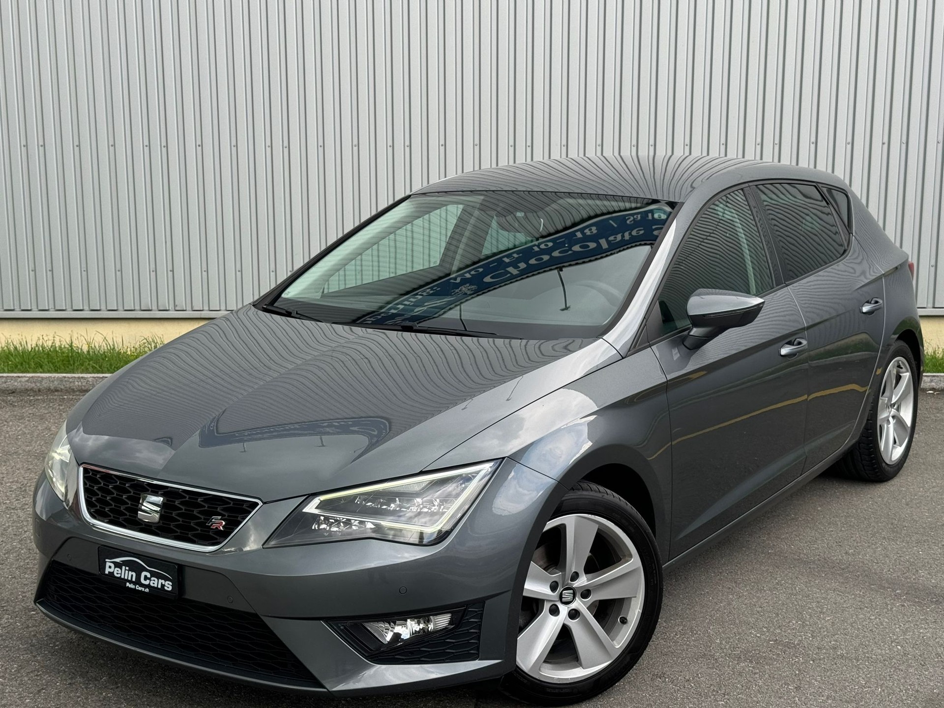 SEAT Leon 1.4 TSI FR Line (Frisch ab MFK & Frisch ab Service)-showroom-element-1