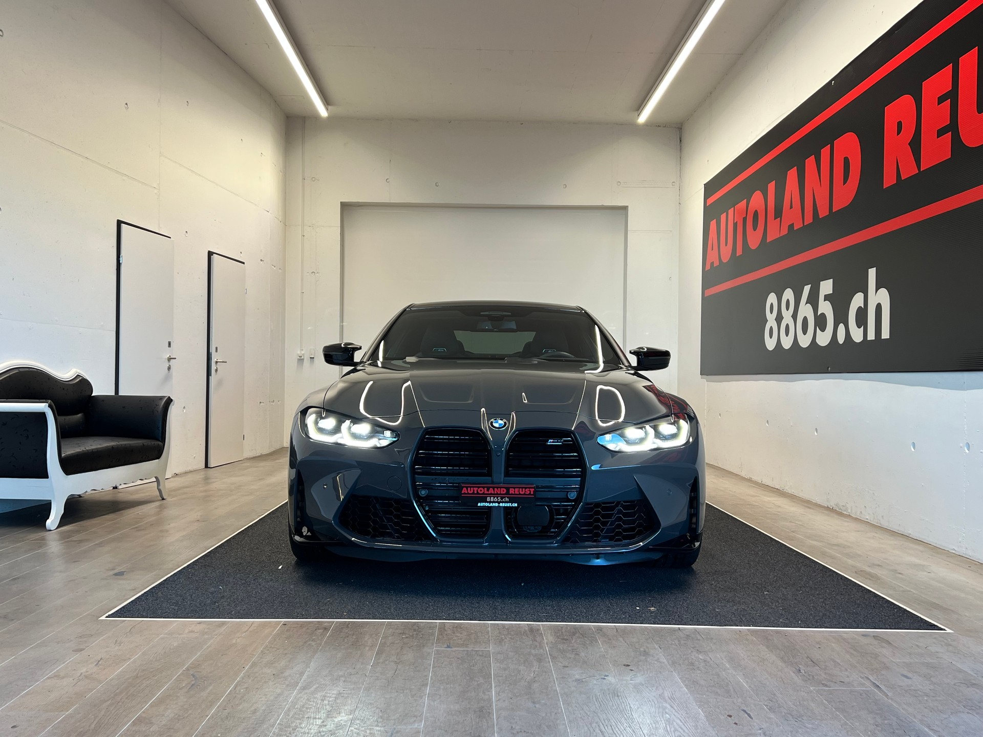 BMW M4 Coupé Competition M xDrive-showroom-element-1