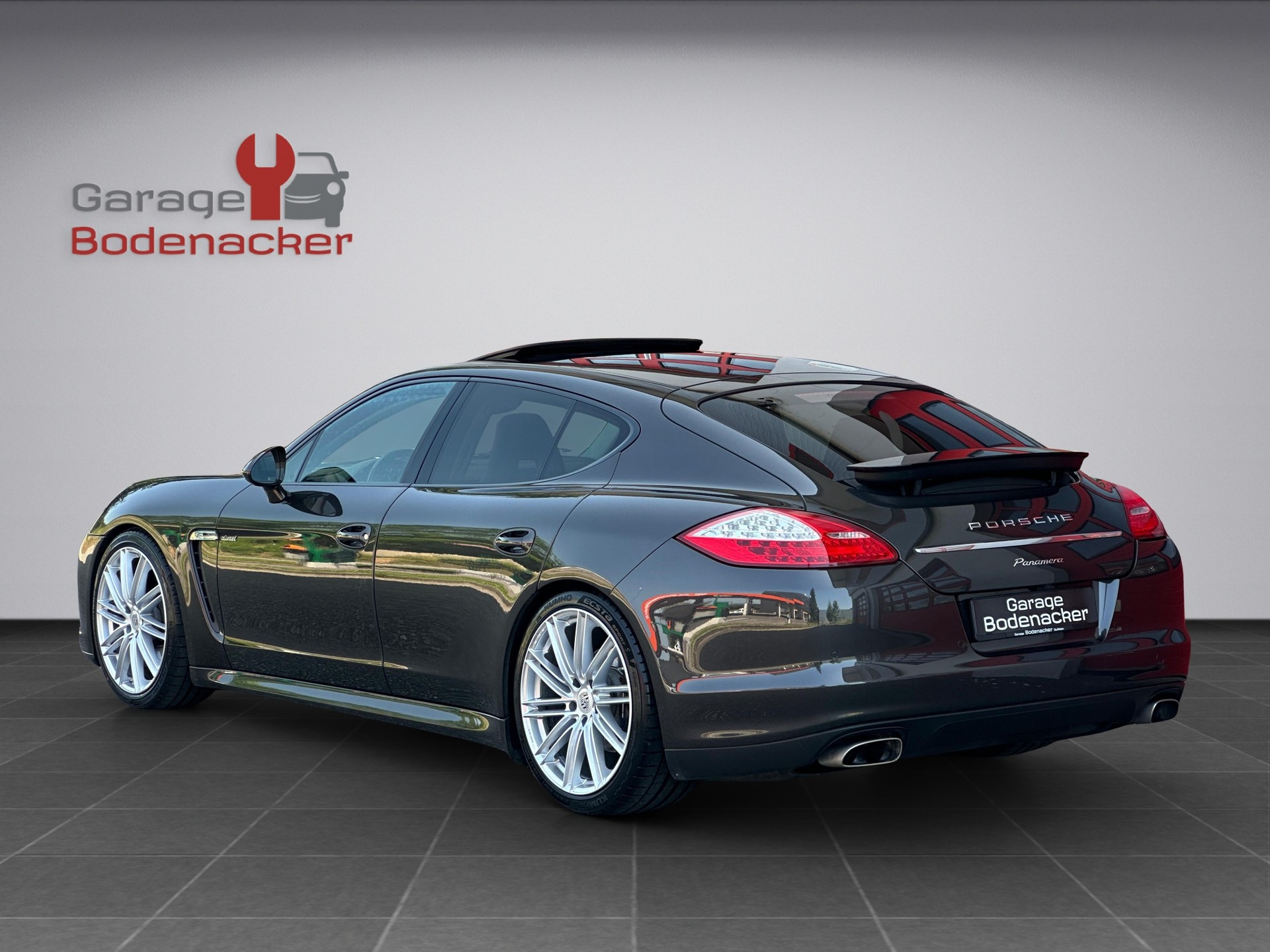 PORSCHE Panamera 3.0 Diesel Tiptronic V6 TDI-showroom-element-2