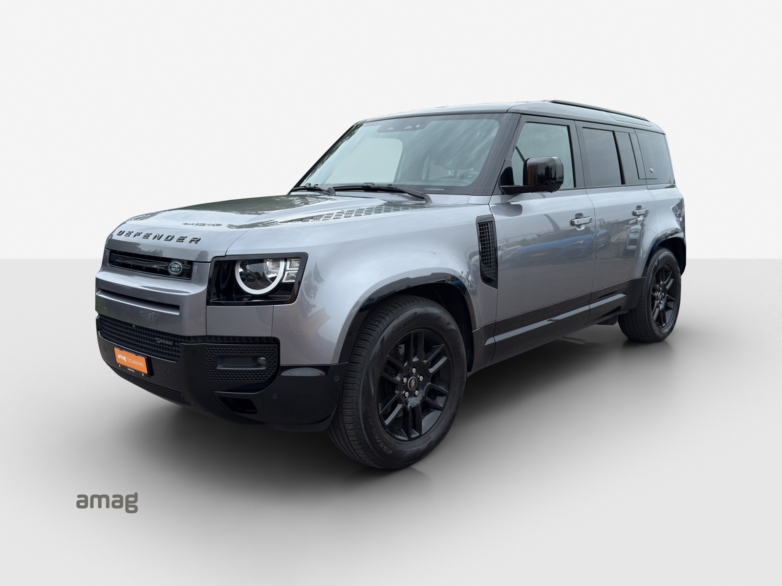 LAND ROVER Defender 110 3.0 D I6 250 X-Dynamic S AWD AT8