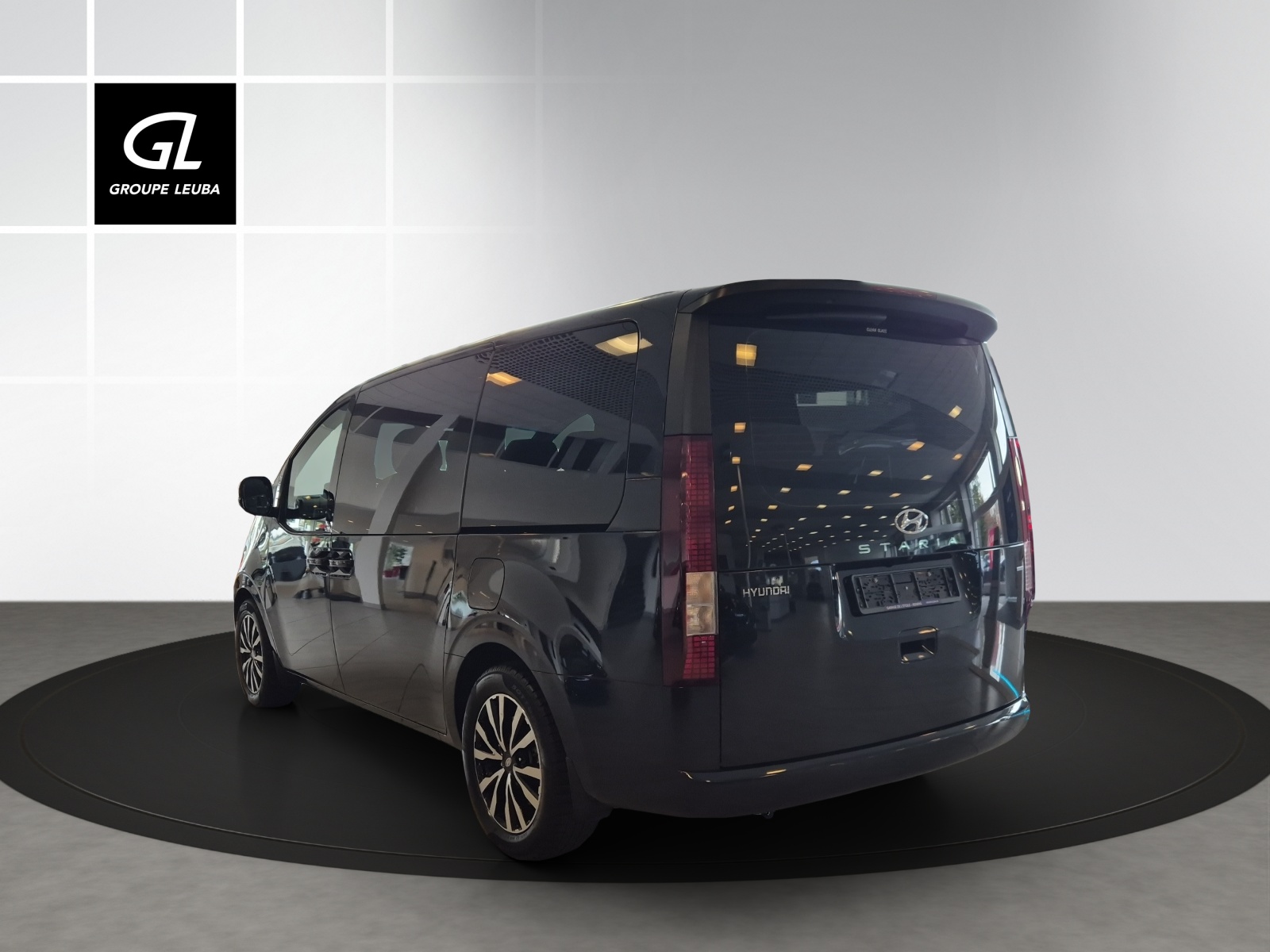 Image HYUNDAI STARIA Staria Wagon 2.2 CRDi Amplia 4WD A